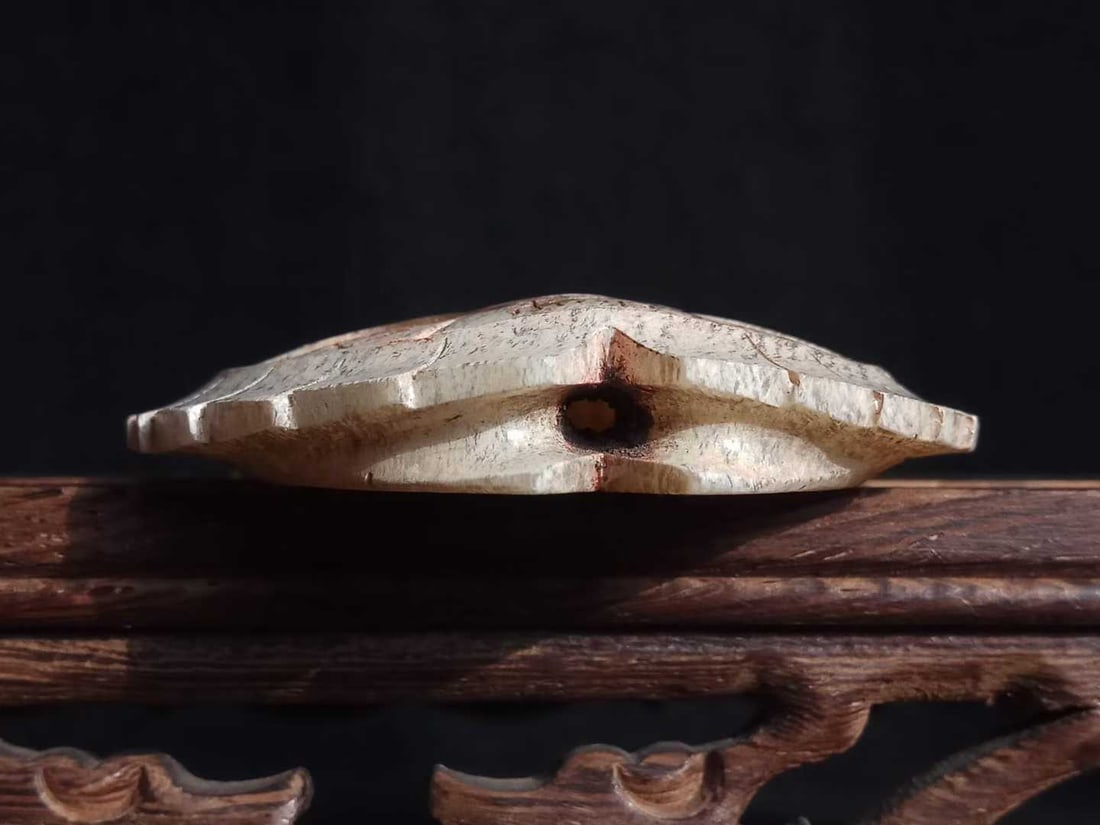 Hetian Green Jade Turtle Shell - 3