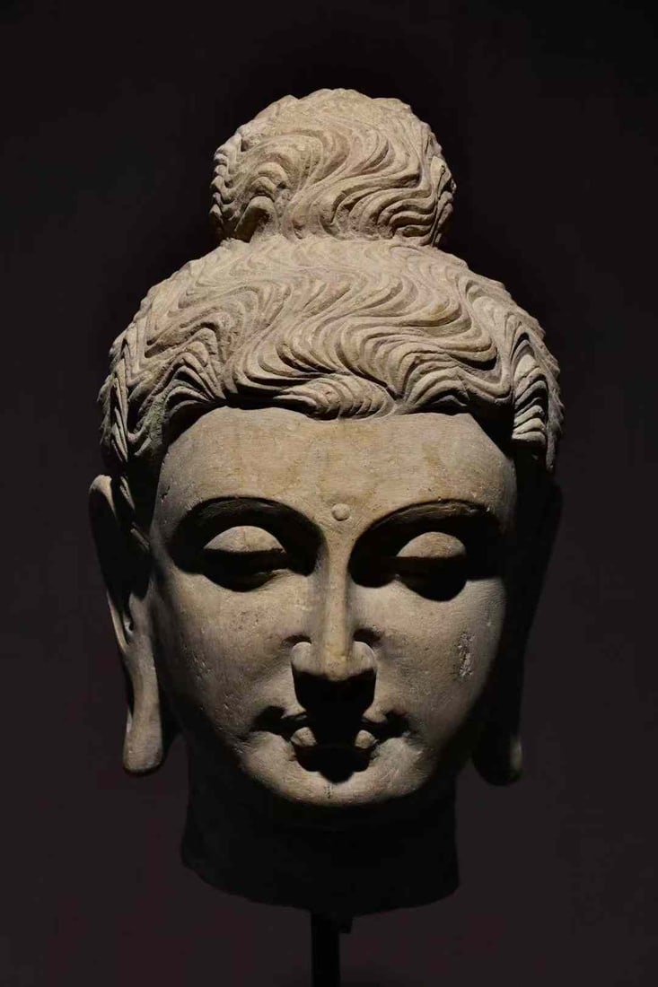 Gandhara Mica Stone Buddha Head (1 of 7)