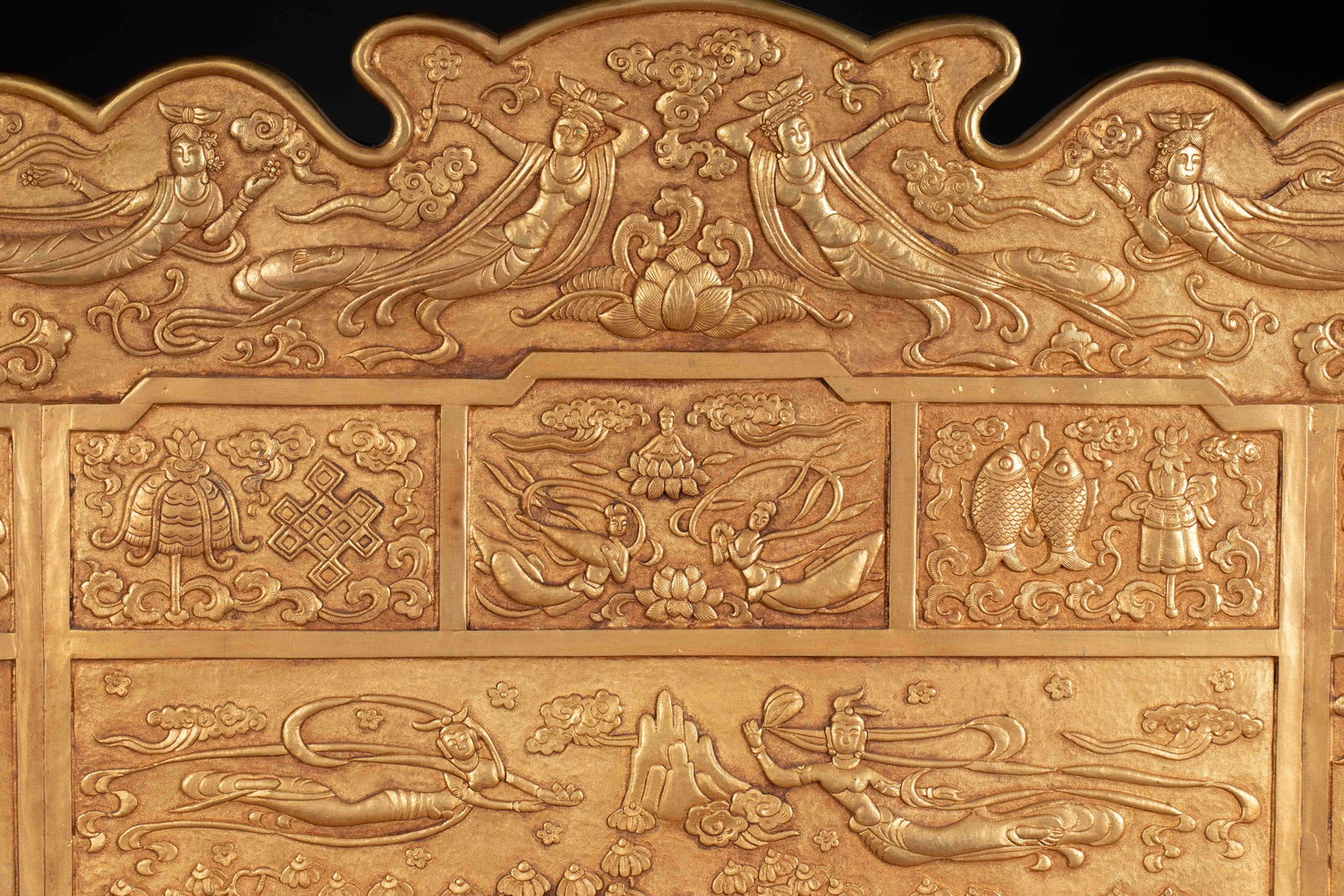 Qing Gilt Bronze Three-Buddha Screen - 13