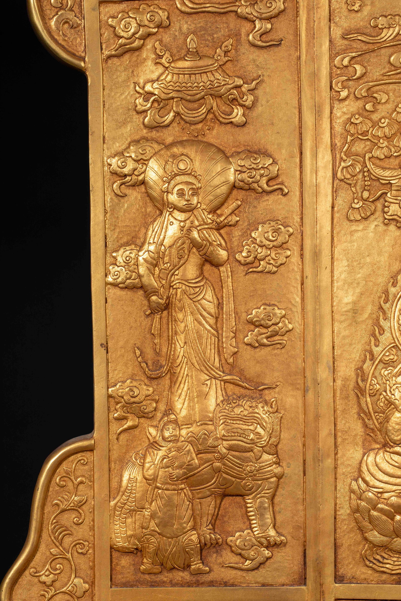 Qing Gilt Bronze Three-Buddha Screen - 15