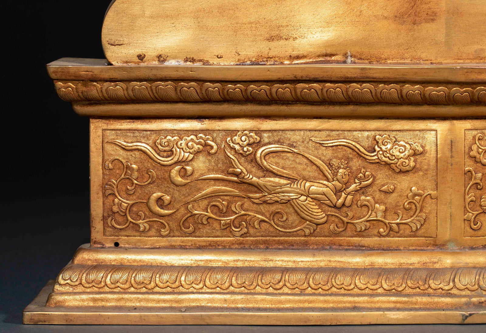 Qing Gilt Bronze Three-Buddha Screen - 8