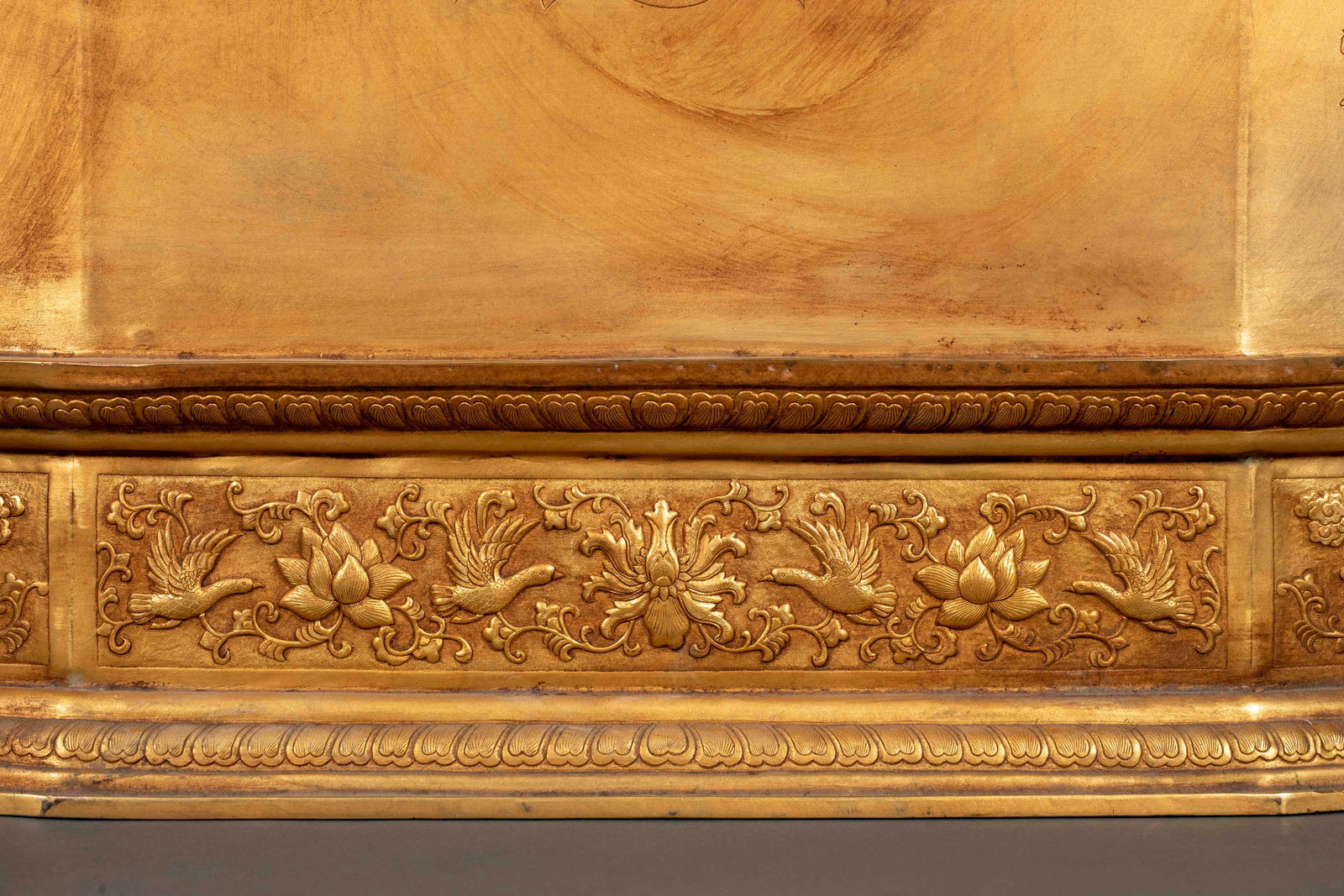 Qing Gilt Bronze Three-Buddha Screen - 9