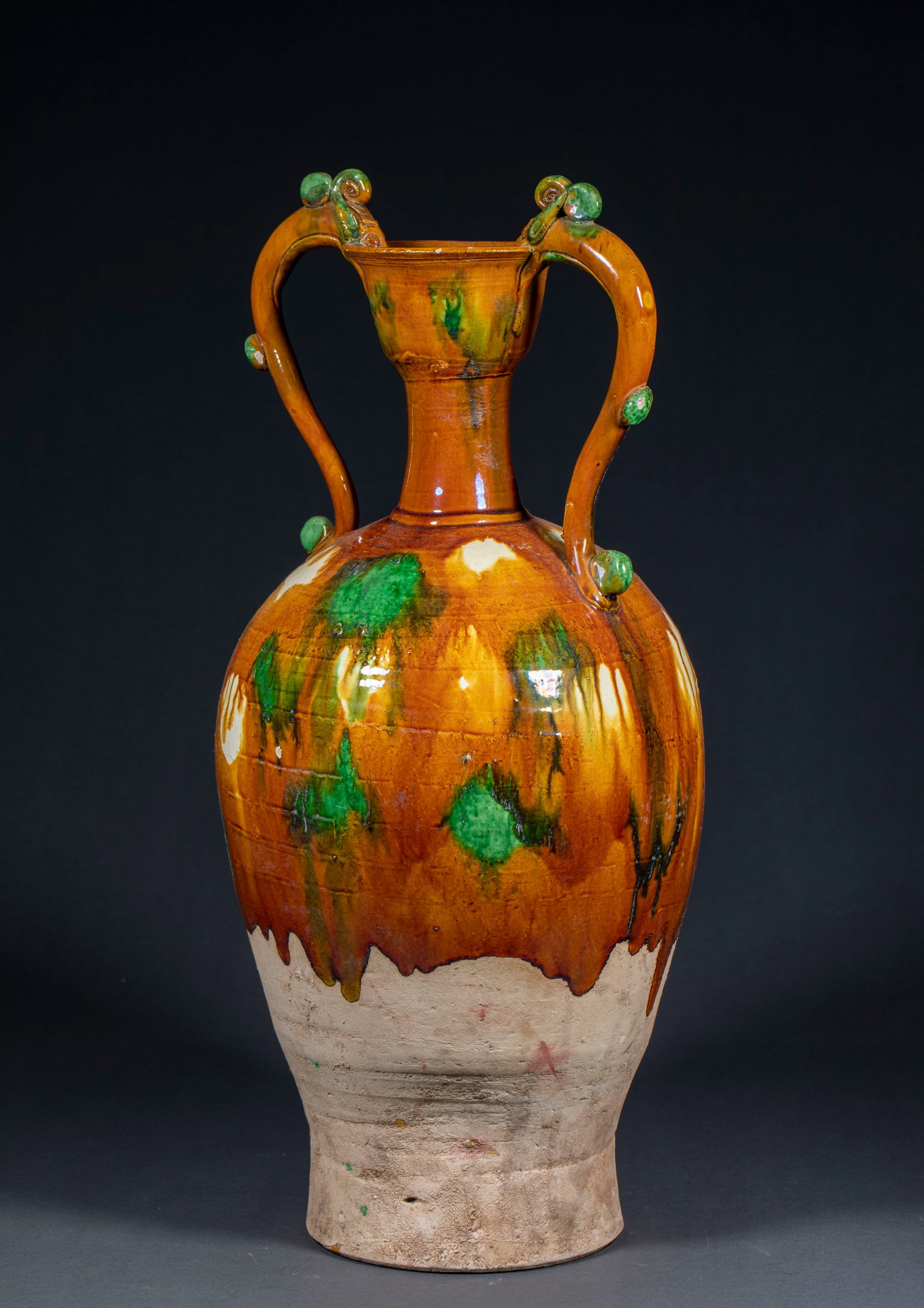 Porcelain Vase - 10