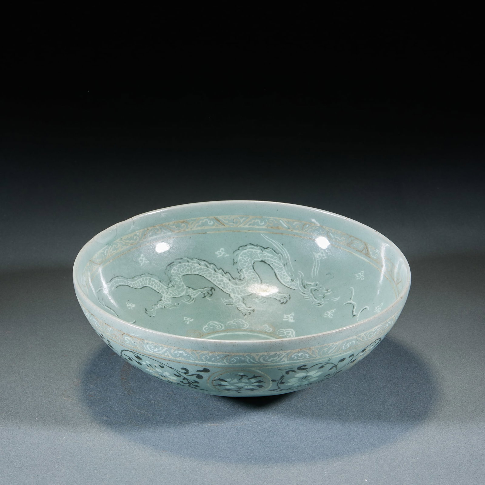 Goryeo Celadon Dragon Pattern Bowl: Goryeo Celadon Dragon Bowl, H7cm D19.7cm