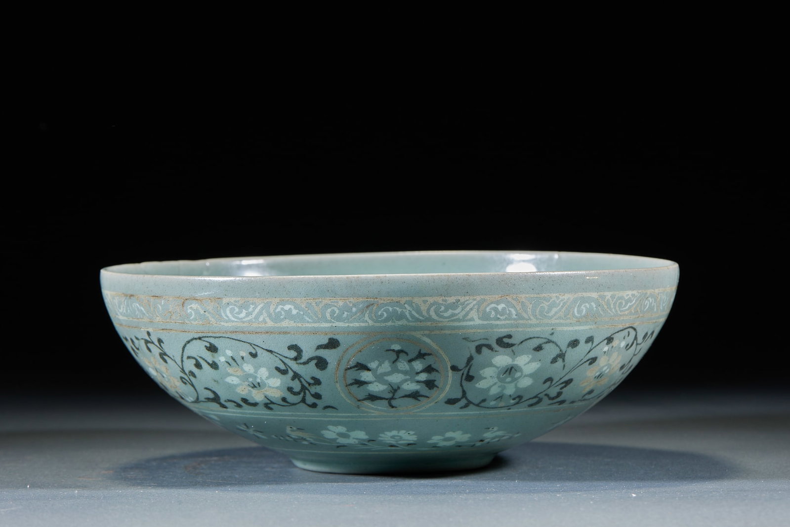 Goryeo Celadon Dragon Pattern Bowl - 3