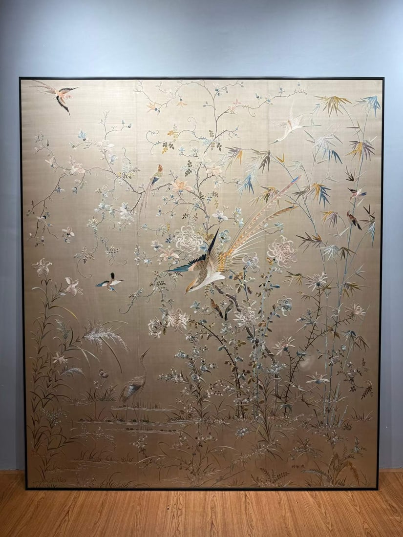 Qing Cantonese Flower and Bird Embroidery: Qing Large Cantonese Floral Embroidery, L223cm W194cm