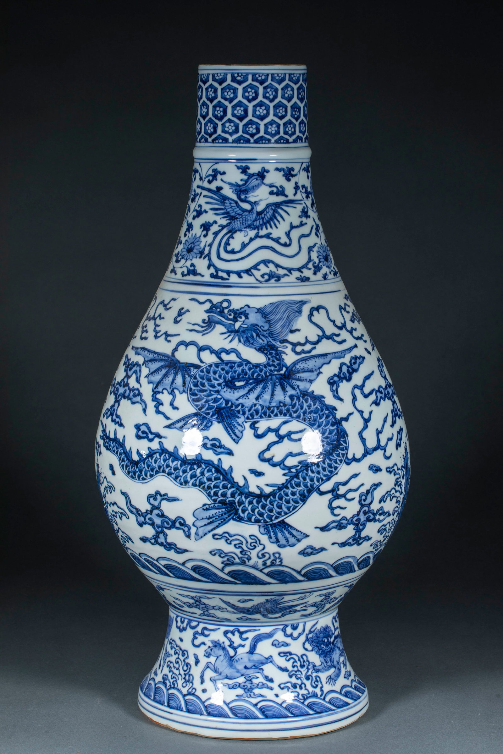 Ming Dragon Phoenix Auspicious Vase - 12