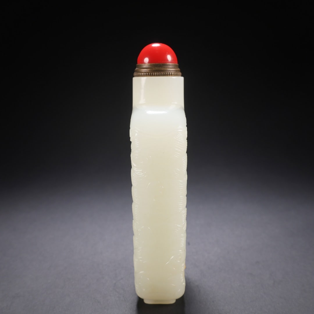 Hetian Jade Figural Snuff Bottle - 3