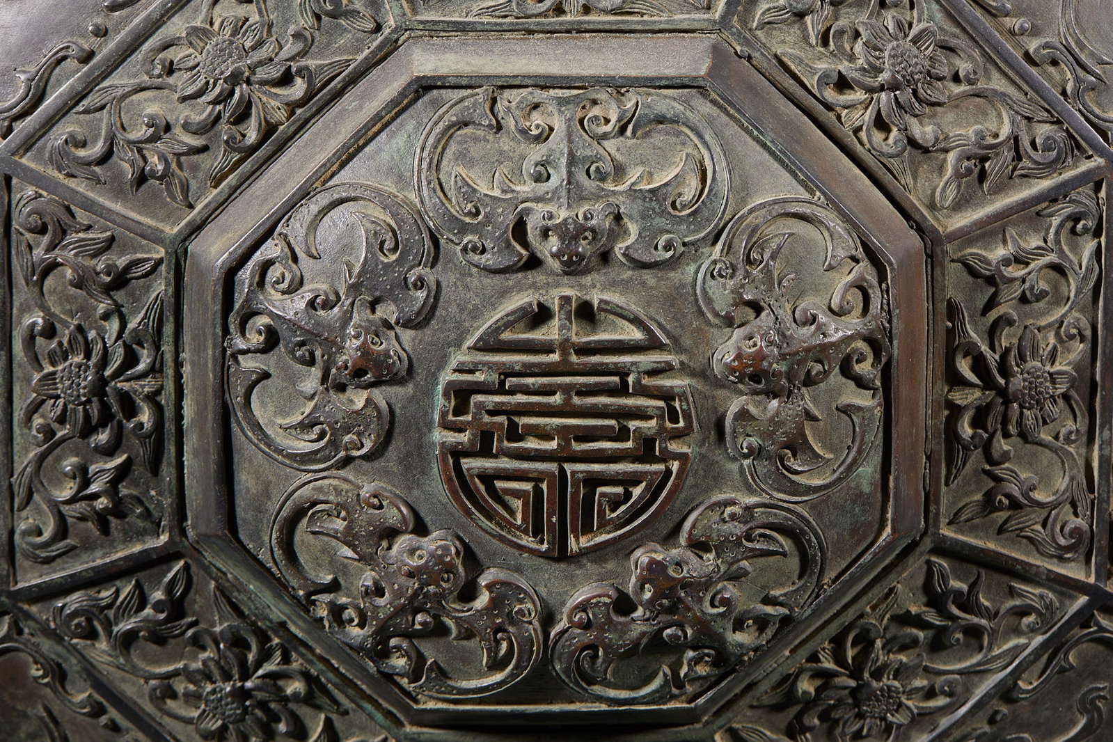 Qianlong Eight-treasure Flat Vase - 9