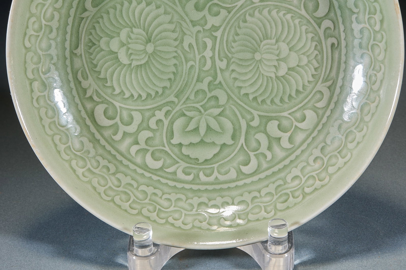 Yue Ware Interlocking Lotus Flower Plate - 4