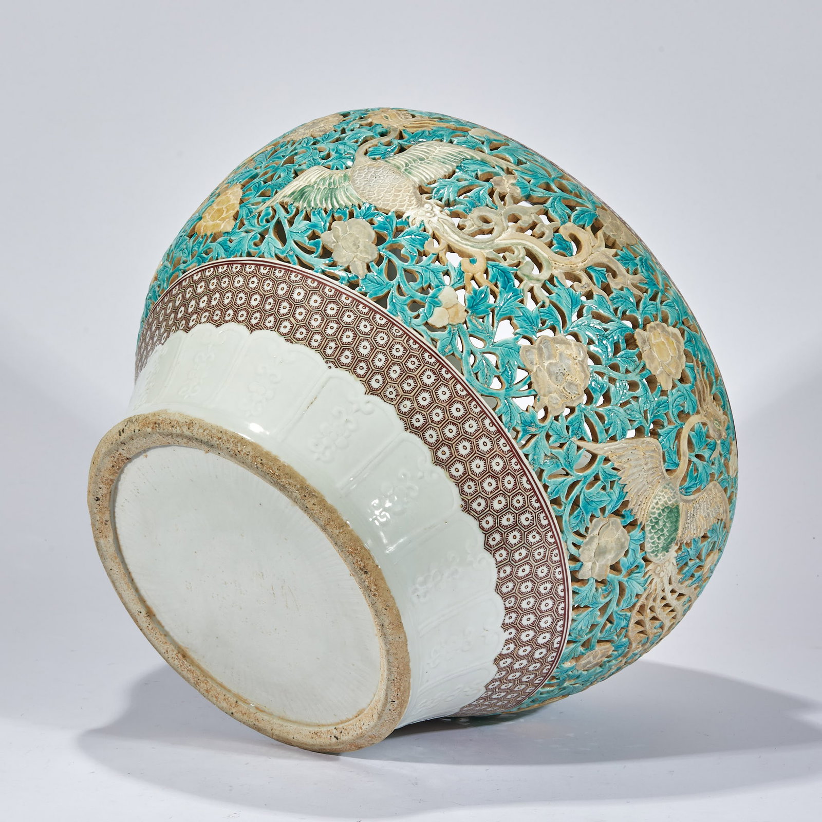 Ming Wanli Openwork Phoenix Jar - 3