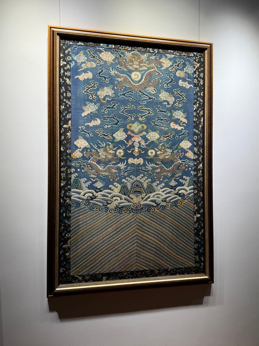 Qing Kesi Dragon Robe Hanging Scroll - 6
