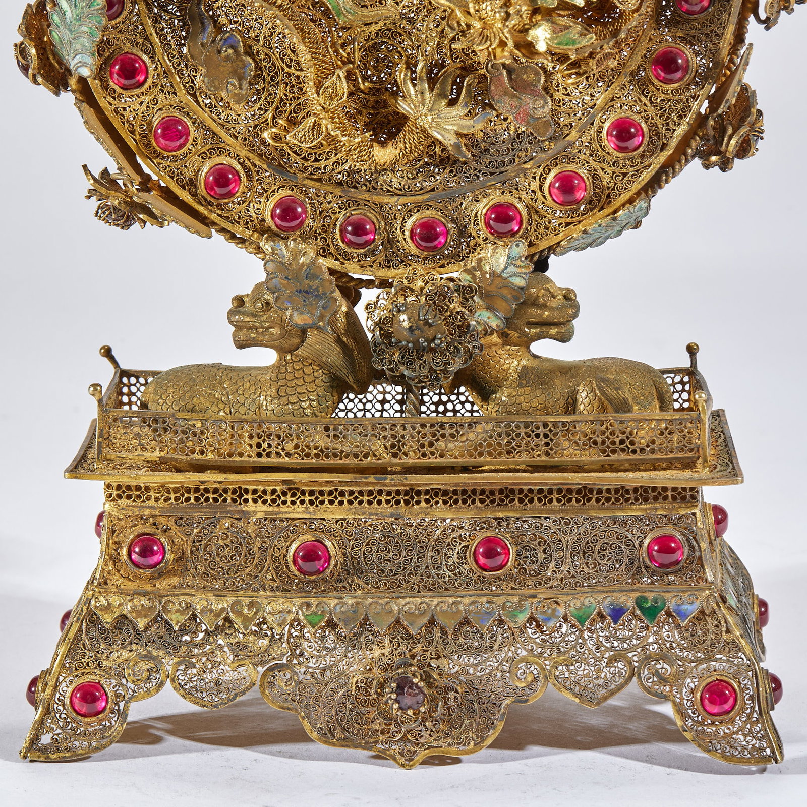 Pure Silver Gilt Ruby-Inlaid Double Dragon Screen - 2