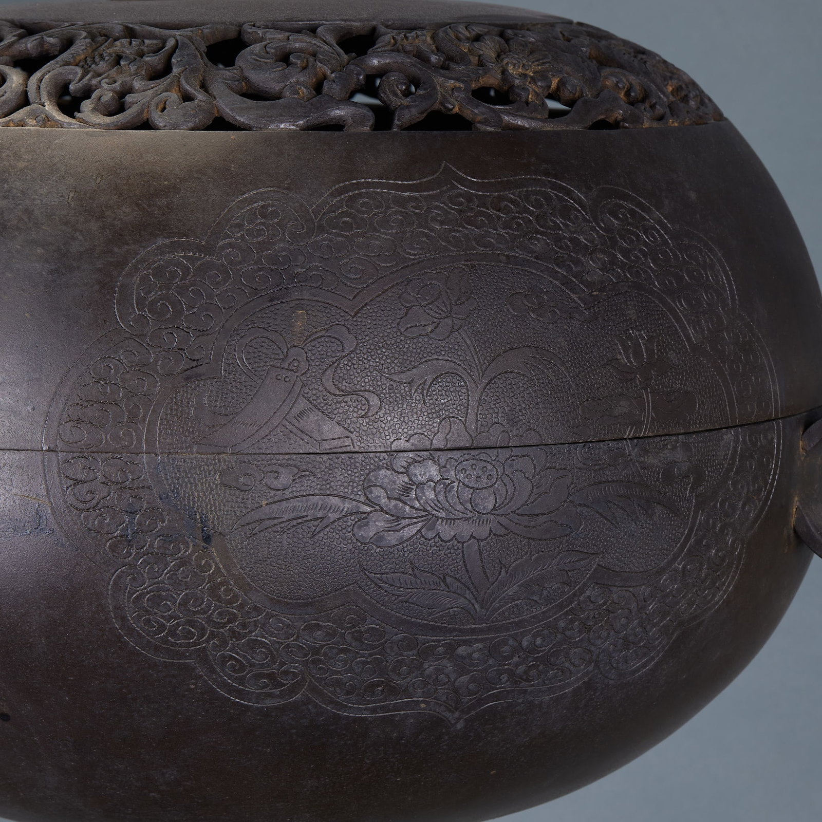 Bronze Bean-Shaped Censer - 2