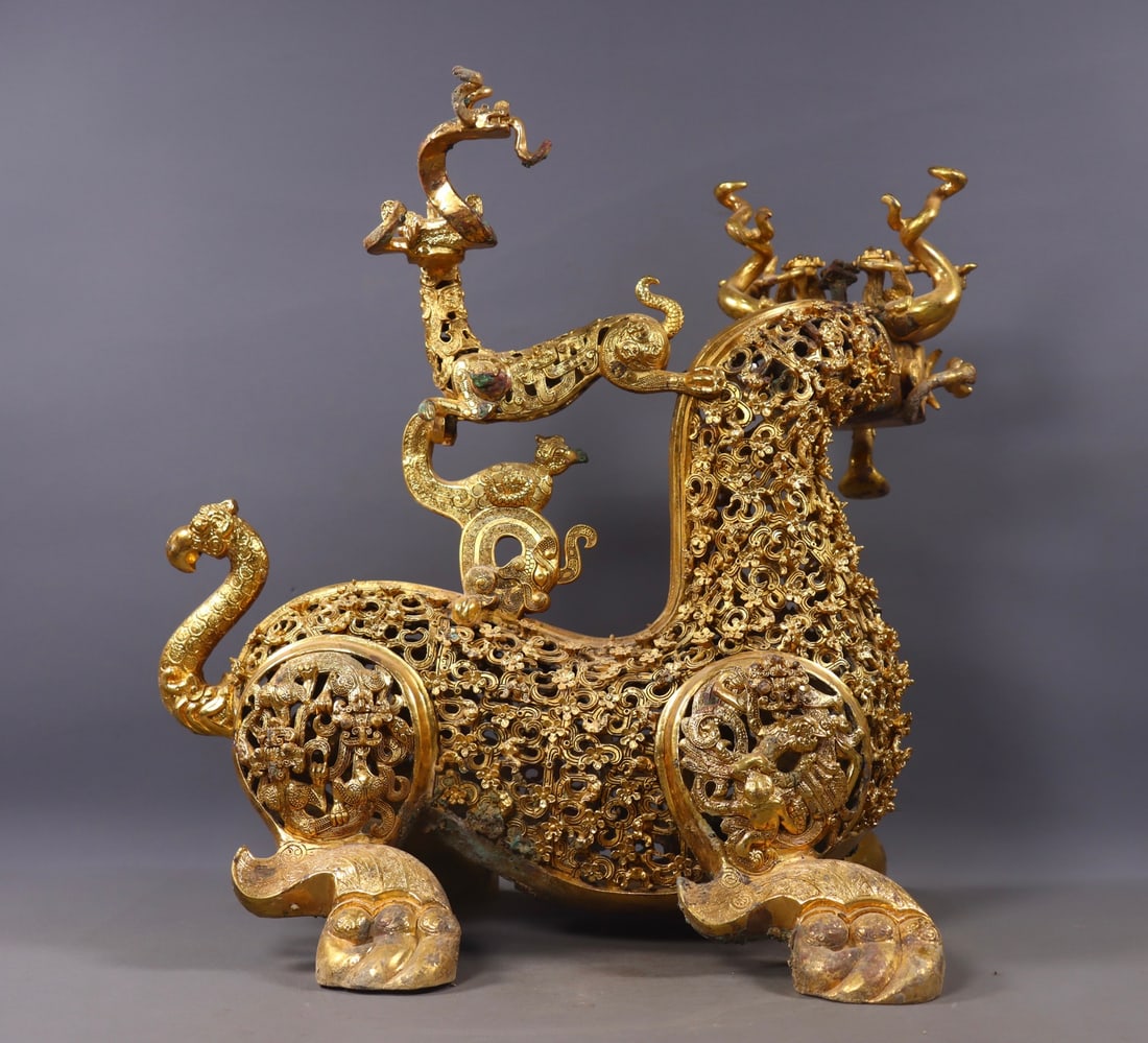 Warring States?CHan Gilt Bronze Openwork Beast - 7