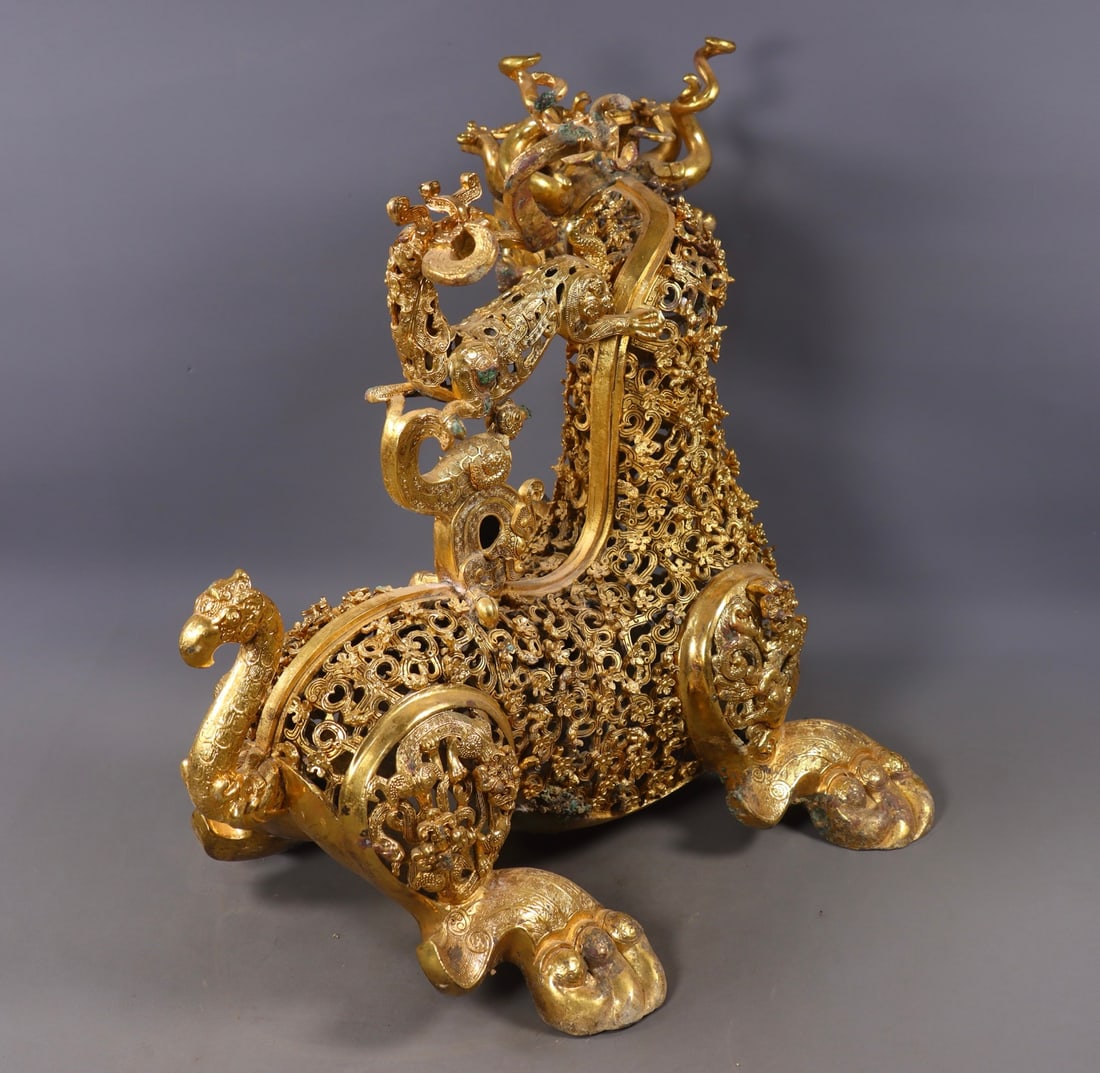 Warring States?CHan Gilt Bronze Openwork Beast - 8