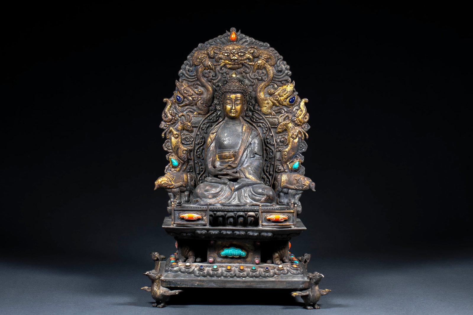 Qing Dynasty Silver Seated Buddha Statue with Inlaid Backlight (1 of 15)