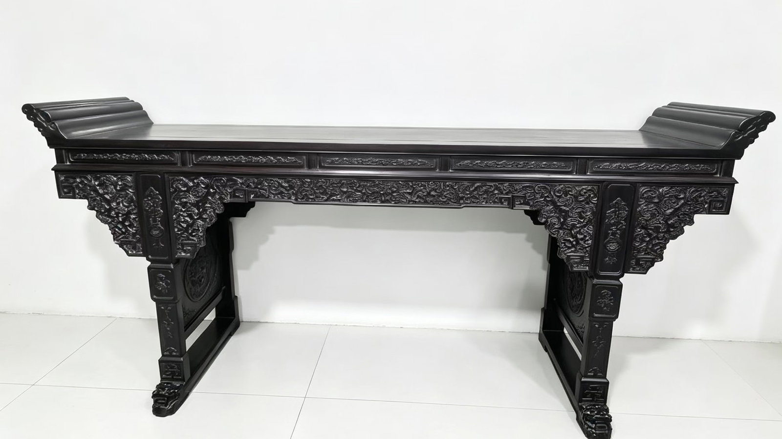 Central Hall Sandalwood Incense Altar (1 of 7)