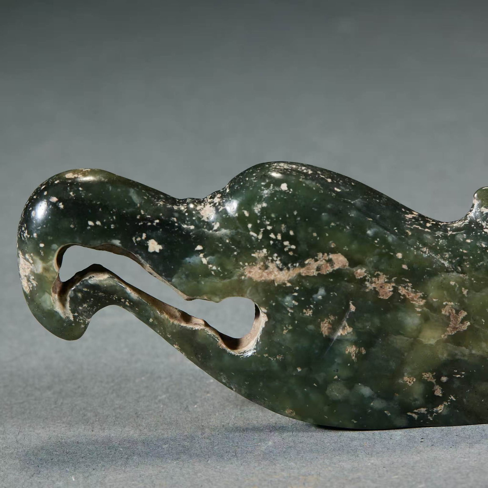 Hongshan Culture EagleHead Dagger - 2