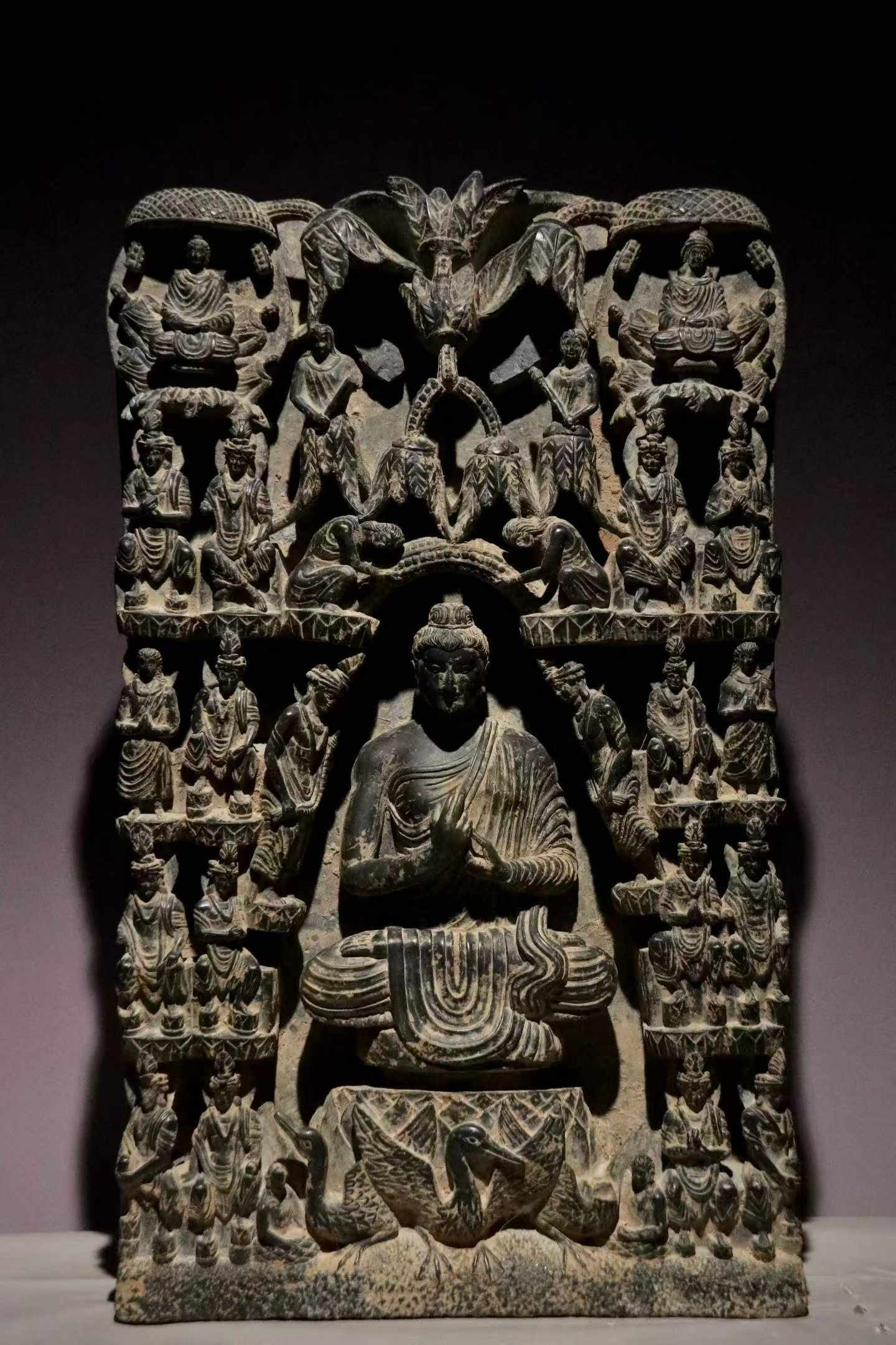 Gandhara Schist Panel with Buddha Life Narrative Reliefs: Gandhara Schist Panel with Buddha Life Narrative ReliefsH 68 cm, L 41 cm, Thickness 9 cm