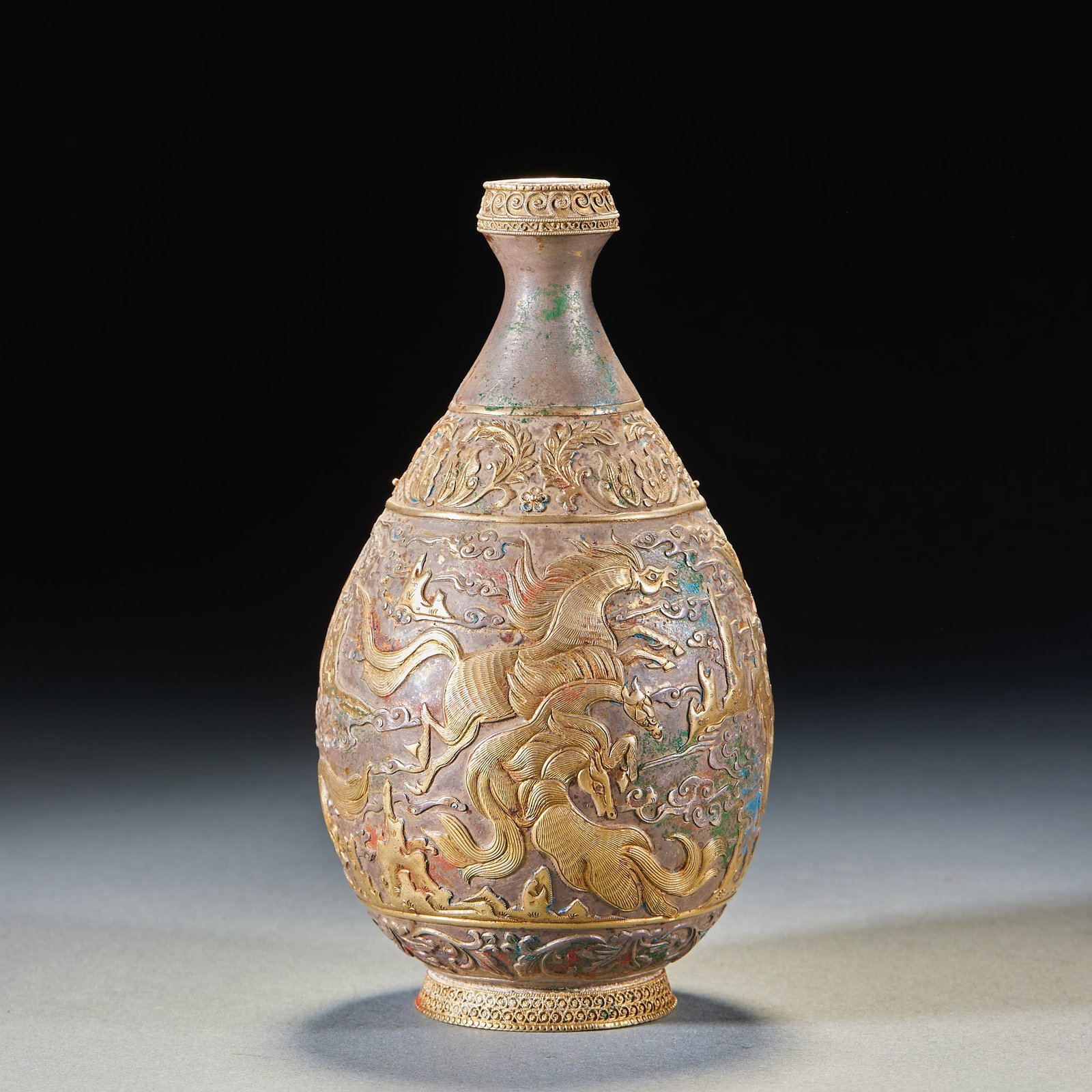 Pure Silver Gilt Vessel Engraved with the Eight Horses of Mu Wang: Pure Silver Gilt Vessel Engraved with the Eight Horses of Mu WangH 15.6 cm, Diam. 8 cm