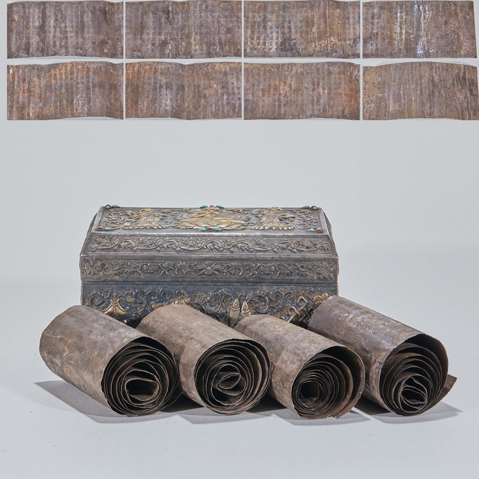 Pure Silver Engraved Diamond Sutra: Pure Silver Engraved Diamond SutraL 110 cm, W 13 cm