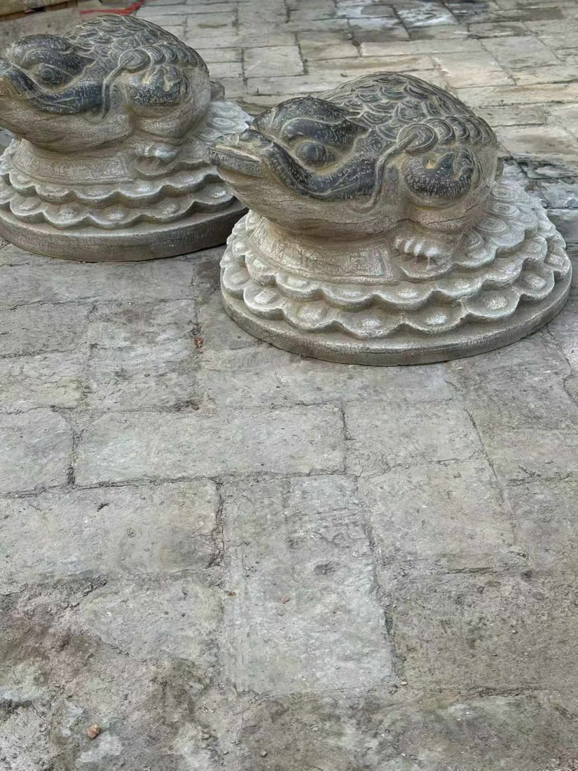 Bluestone Golden Toad Sculpture - 3