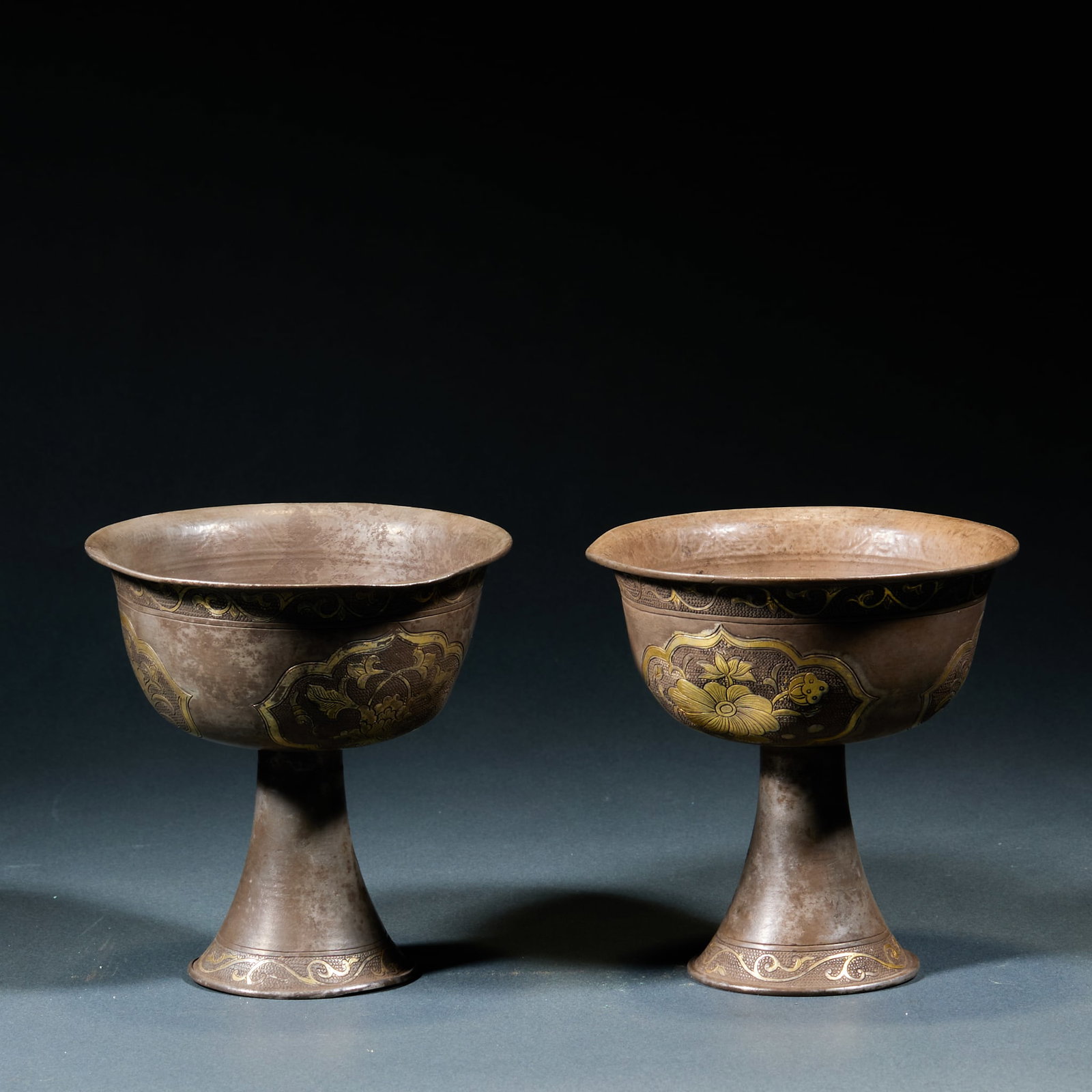 Pair of Silver Gilt Stem Cups with Floral Patterns: Pair of Silver Gilt Stem Cups with Floral PatternsH 10.5 cm, Mouth Diam. 10.5 cm