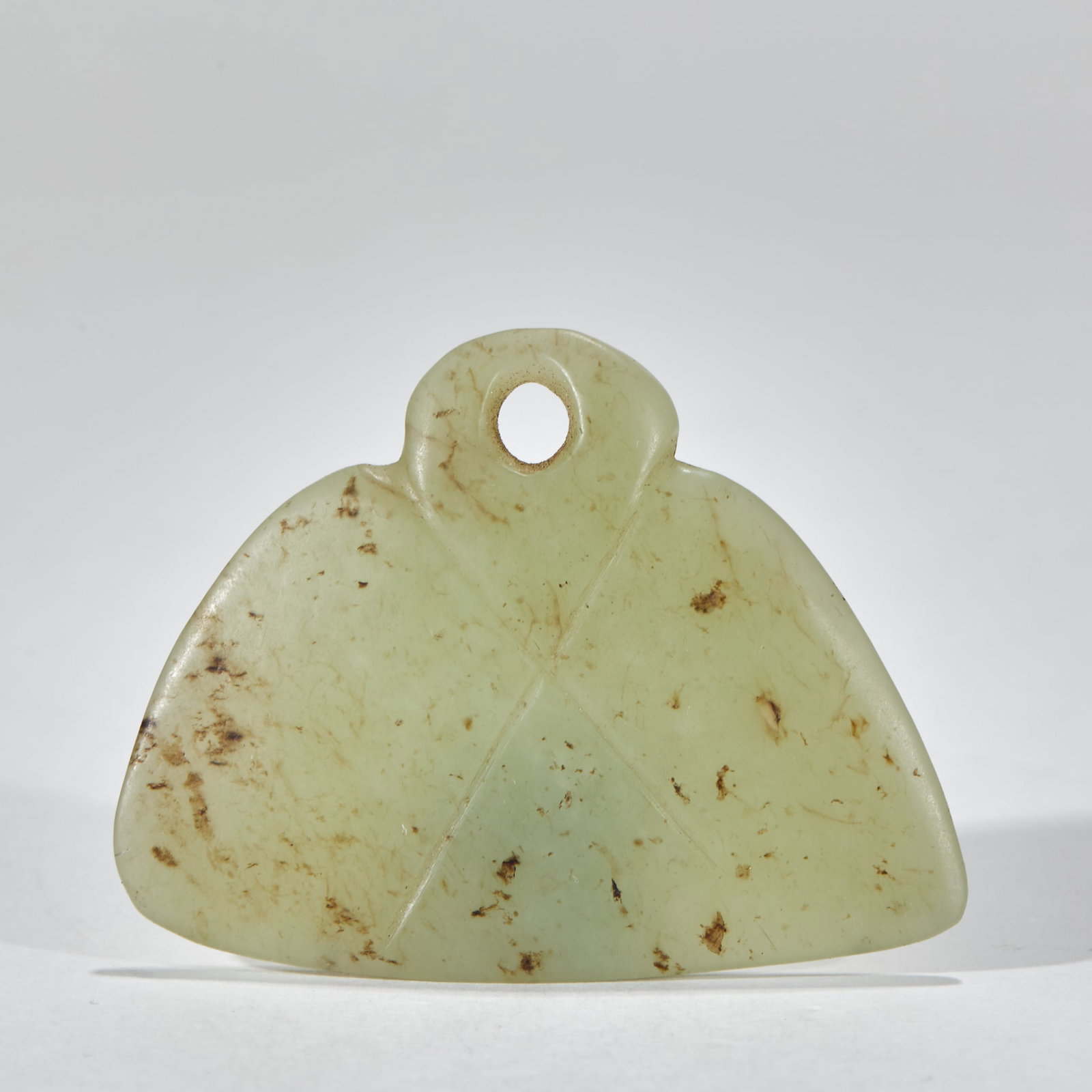 Hongshan Culture Jade Artefact: Hongshan Culture Jade ArtefactThickness 0.6 cm, L 6 cm, W 4.6 cm