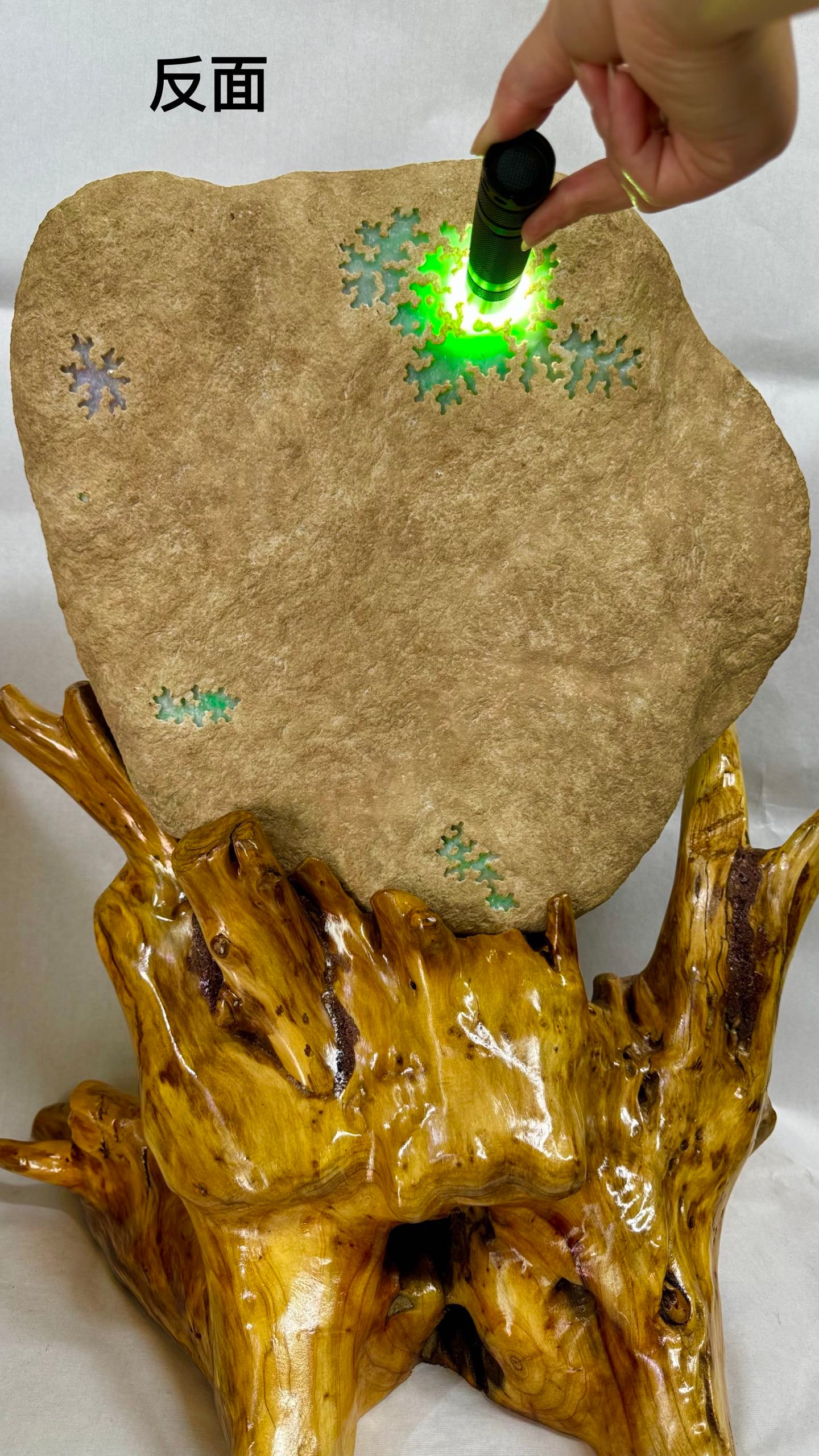 Natural Vivid Emerald Rough Stone - 3