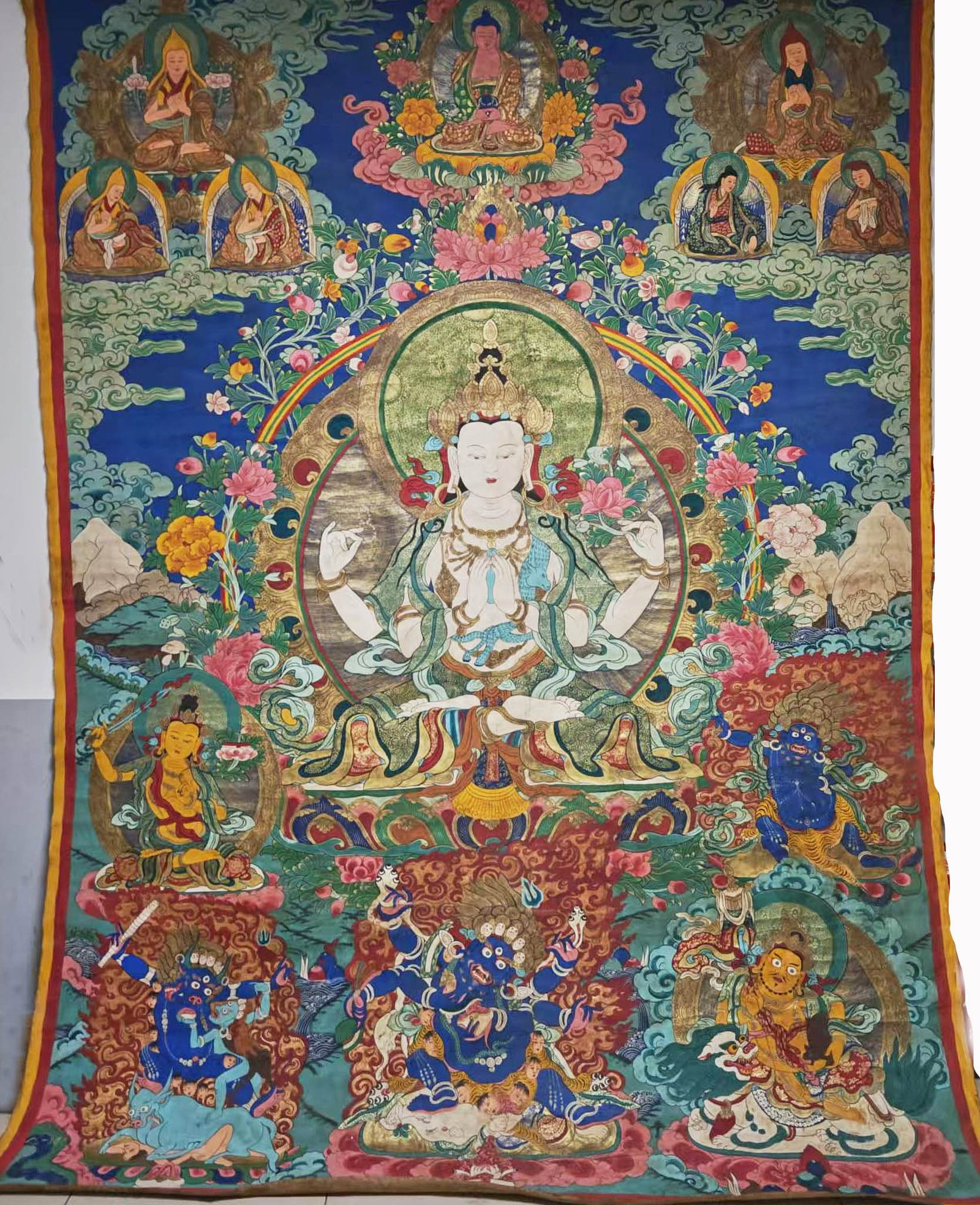LargeSize Thangka of FourArmed Guanyin: LargeSize Thangka of FourArmed GuanyinL 320 cm, W 2.5 cm