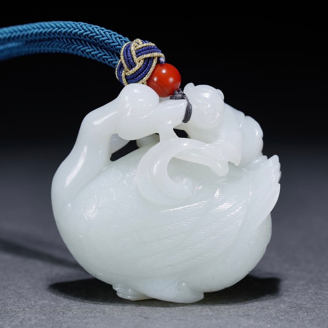 Hetian Jade Goose Handheld Ornament: Hetian Jade Goose Handheld OrnamentH 5.3 cm, W 5.5 cm, Thickness 2.5 cm