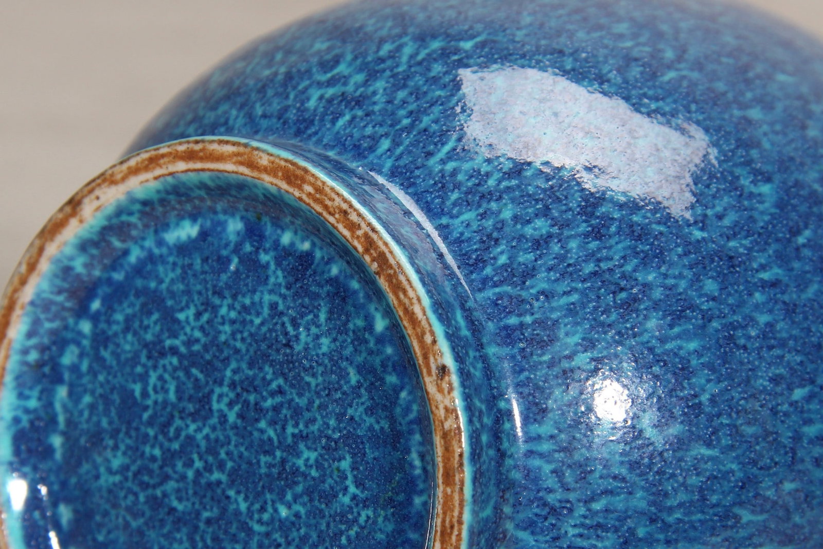 MidQing Robins Egg Glaze Vase - 8