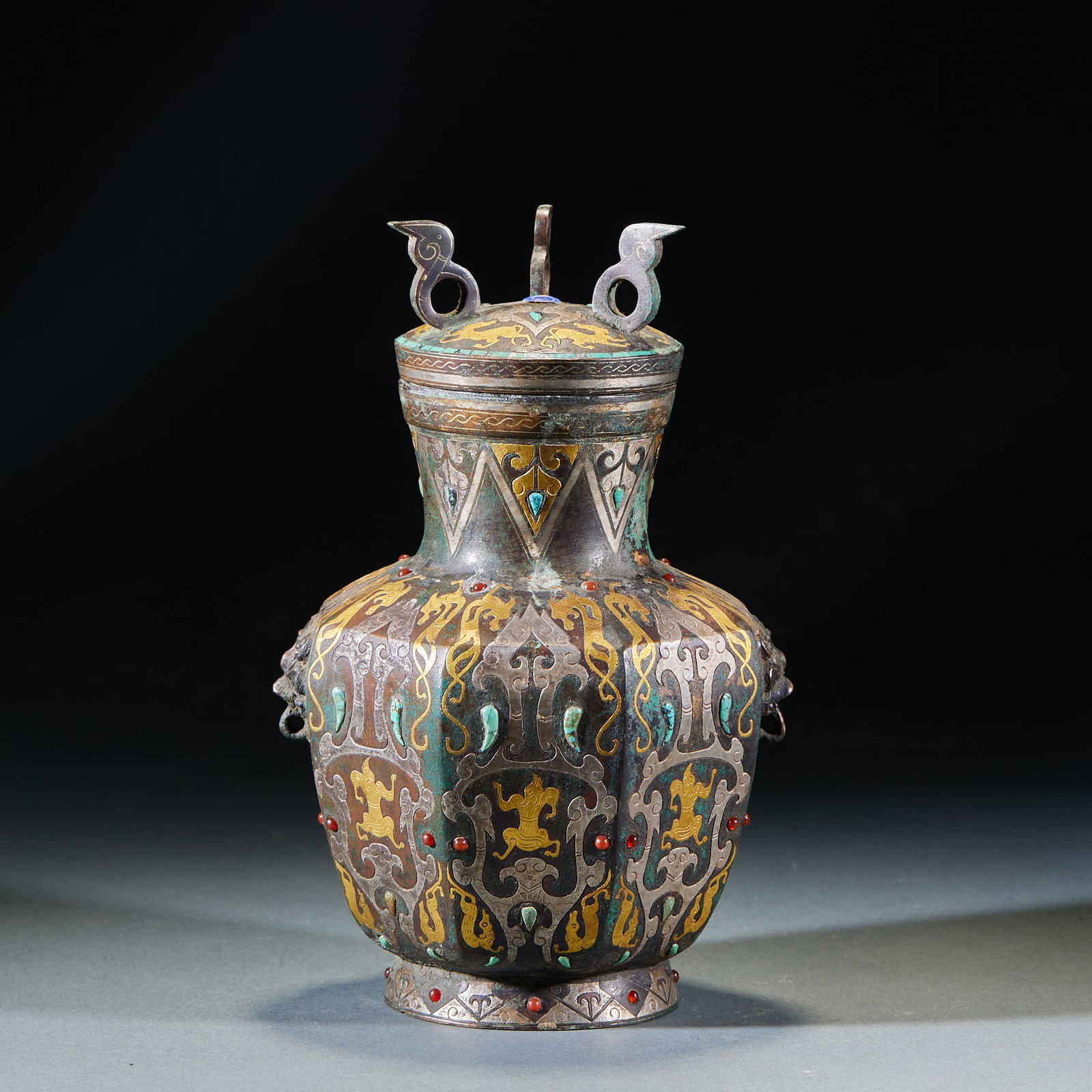 Gold & Silver Inlaid Covered Jar with Turquoise Embellishments: Gold & Silver Inlaid Covered Jar with Turquoise EmbellishmentsH 23 cm, Belly Diam. 15 cm