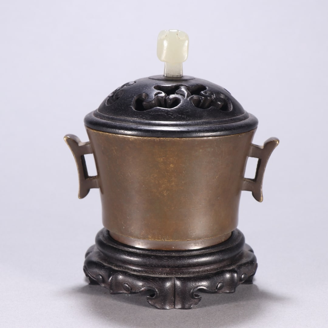Ming Xuande Mark Bronze Incense Burner with Double Halberd Ears (1 of 9)