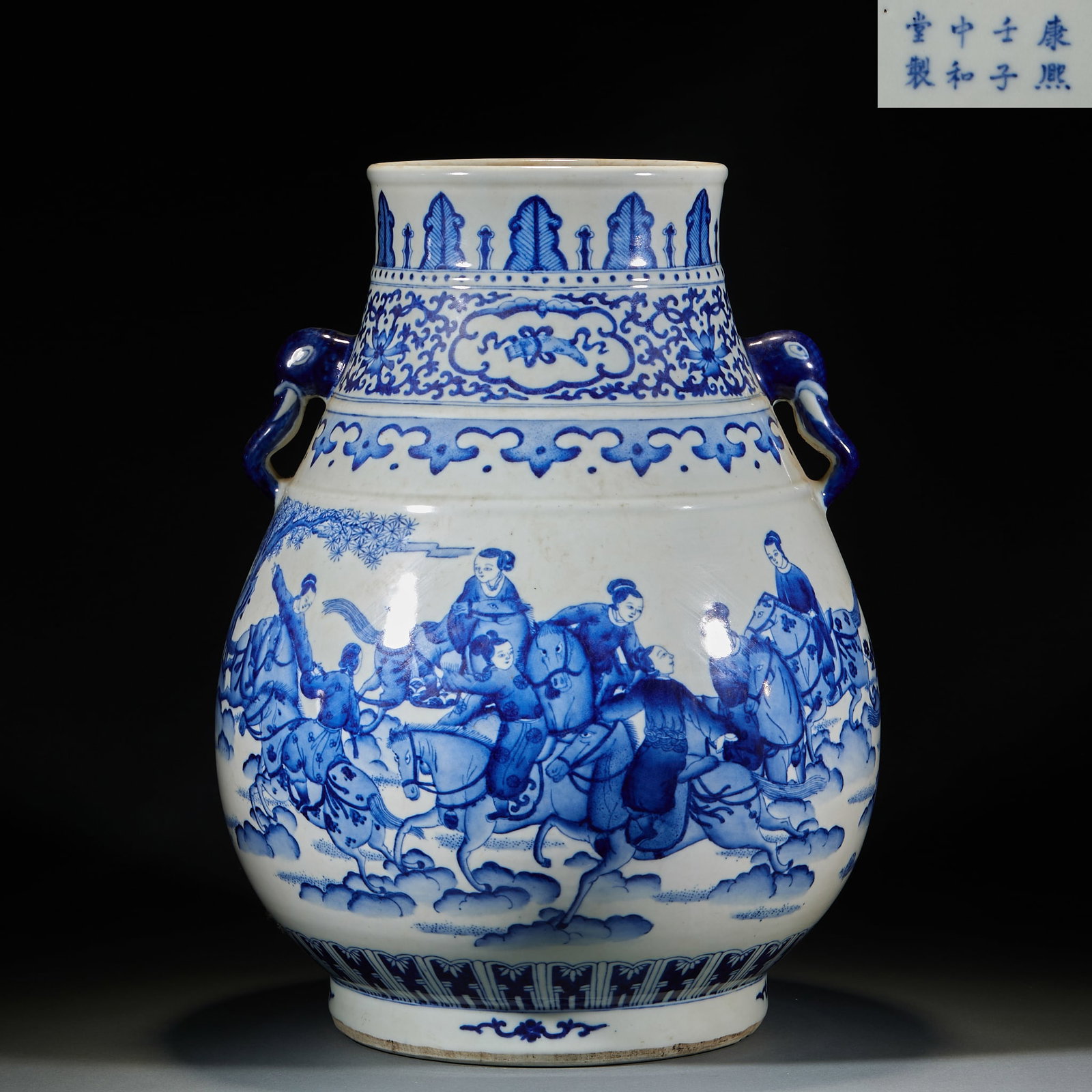 ElephantEar Zun Vase with Narrative Figure Scenes, Marked Made by Zhonghe Hall, Kangxi Reign: ElephantEar Zun Vase with Narrative Figure Scenes, Marked Made by Zhonghe Hall, Kangxi ReignH 50 cm, Diam. 35 cm