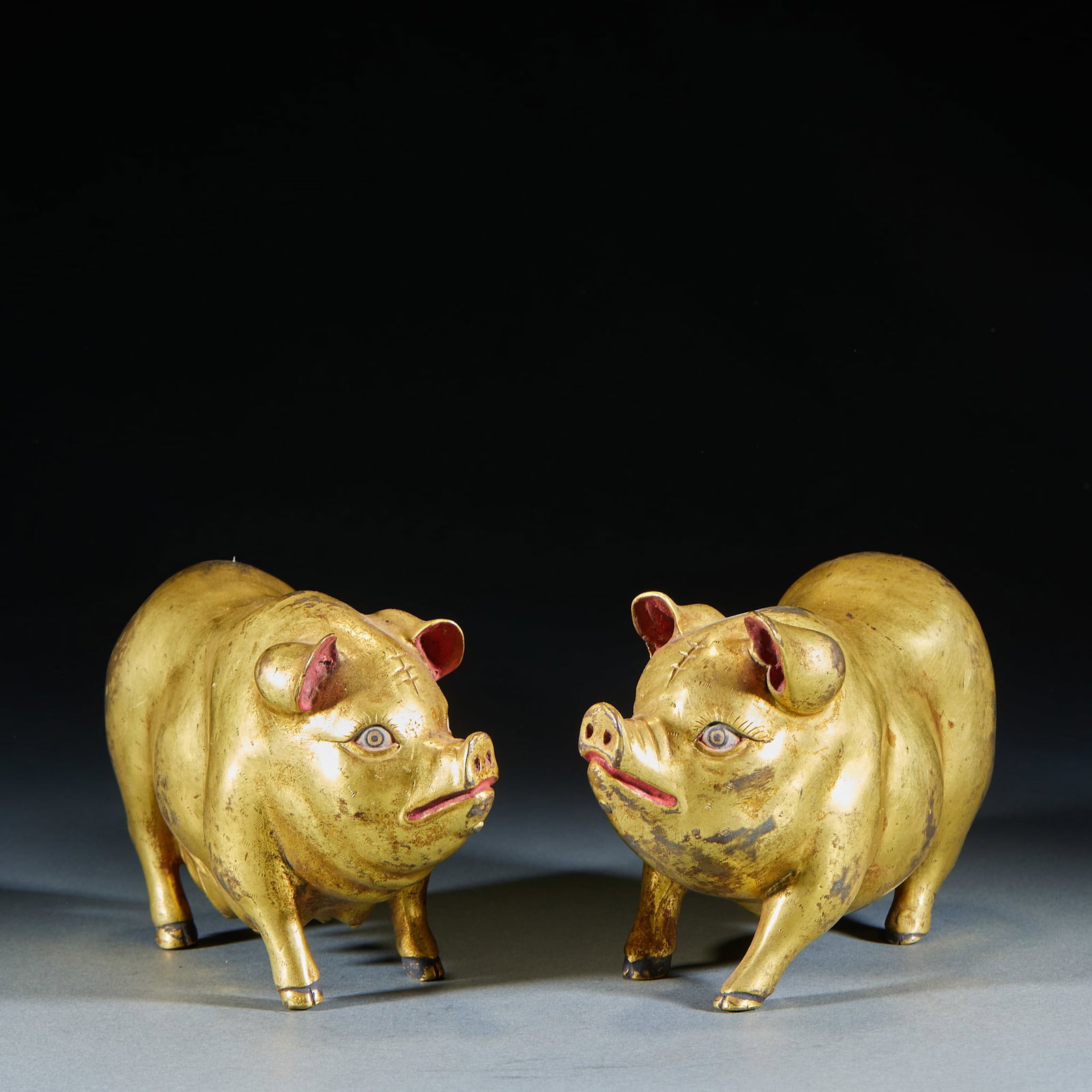 Pair of Gilt Bronze Pig Ornaments: Pair of Gilt Bronze Pig OrnamentsH 11 cm, L 18 cm, W 7 cm