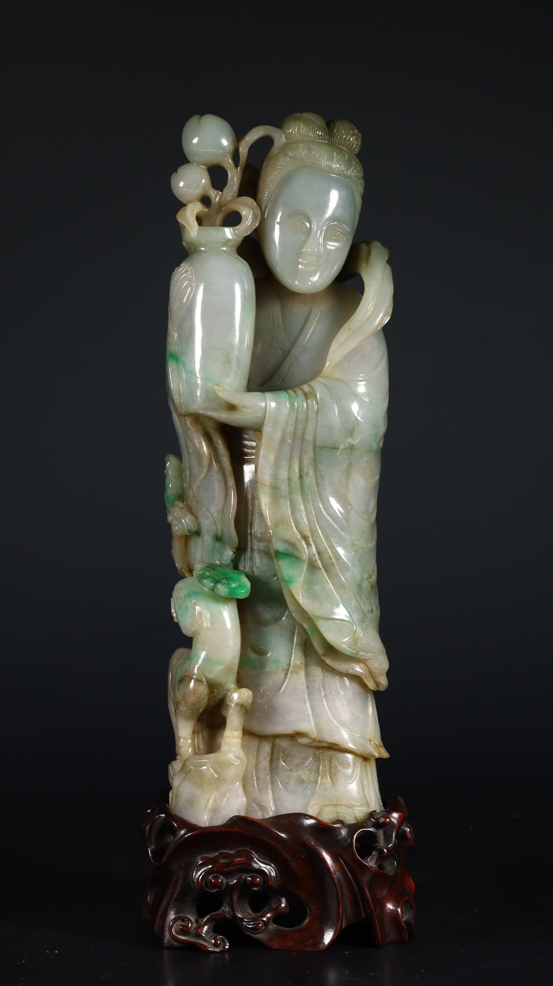 Qing Emerald Ornament: Ma Gu Presenting Longevity Peaches: Qing Emerald Ornament: Ma Gu Presenting Longevity PeachesH 23 cm, L 7.4 cm, W 5.7 cm