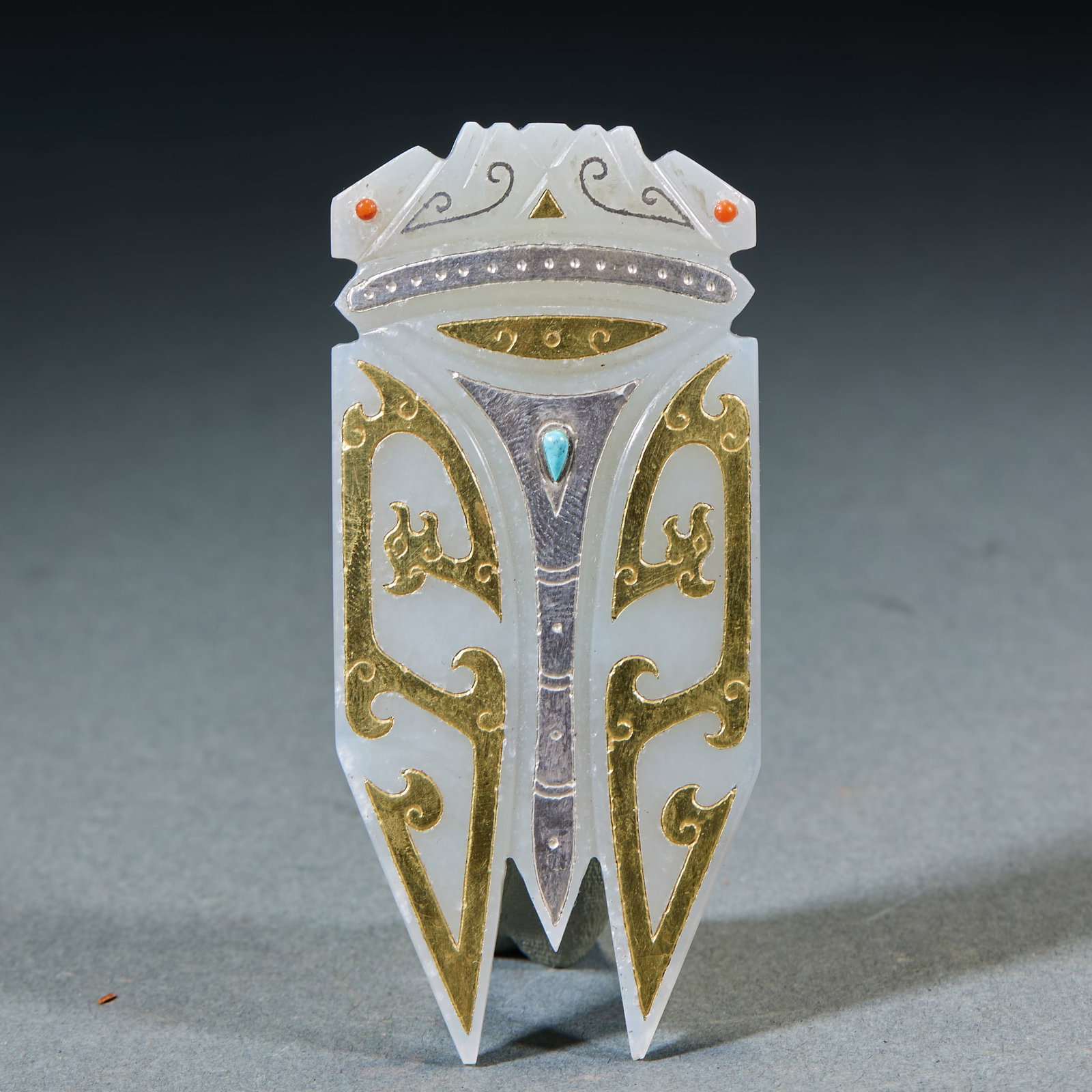 GoldInlaid Jade Cicada Ornament: GoldInlaid Jade Cicada OrnamentL 8 cm, W 3.8 cm