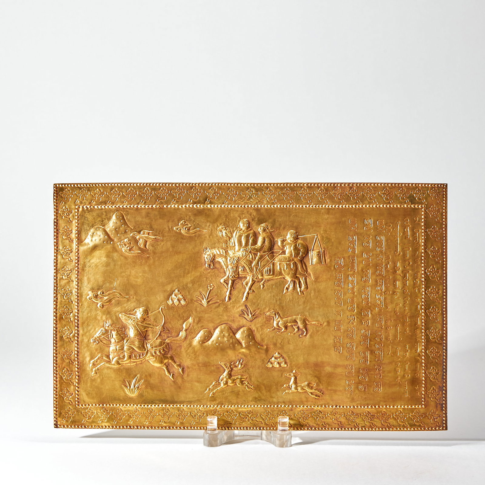 PreMing Gilt Bronze Relief with Narrative Hunting Scenes: PreMing Gilt Bronze Relief with Narrative Hunting ScenesL 40 cm, W 25 cm