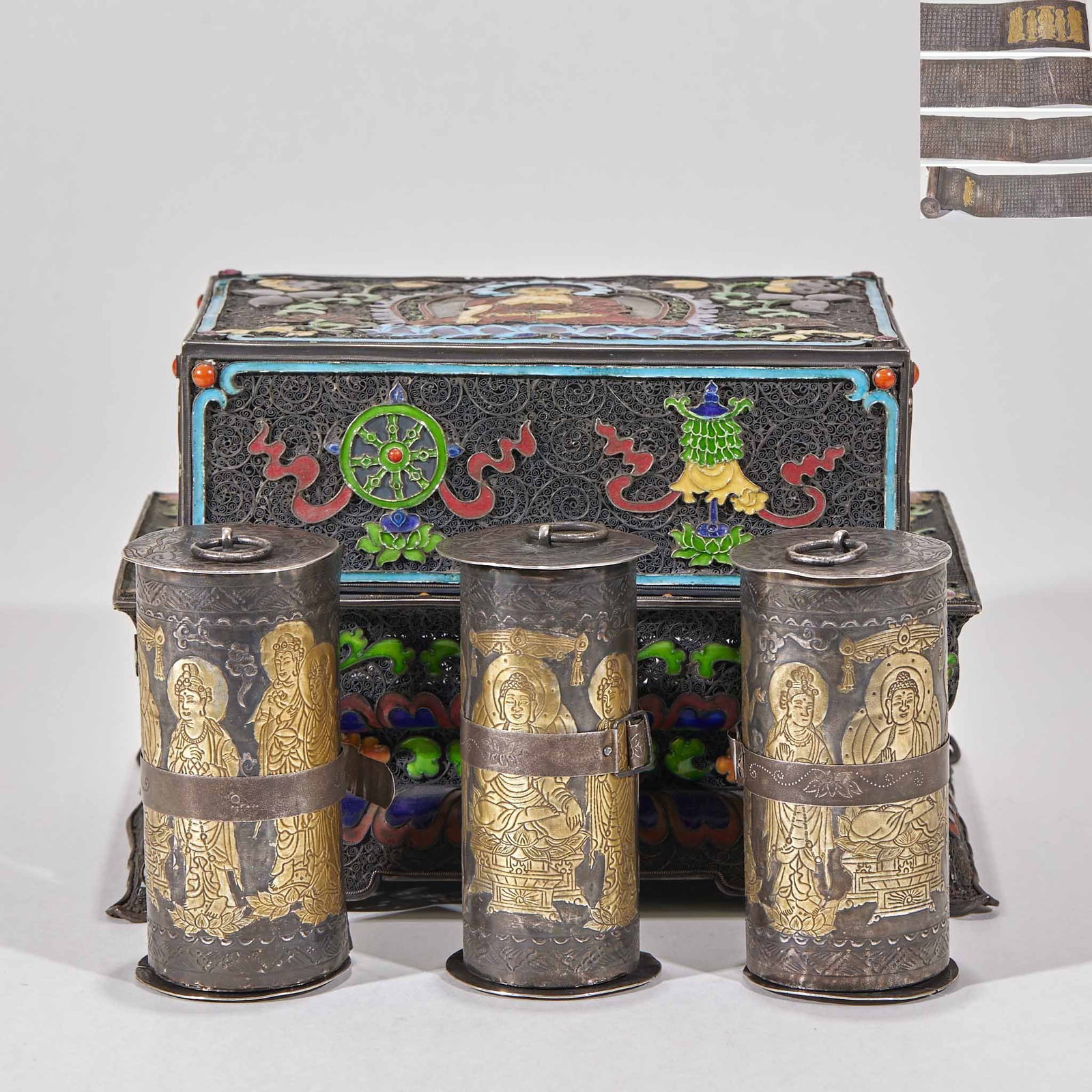 Complete Silver Gilt Manuscript of Dharani Sutra of Unobstructed Gates to Subdue Demons: Complete Silver Gilt Manuscript of Dharani Sutra of Unobstructed Gates to Subdue DemonsSutra scroll: L 167 cm, W 9.5 cm