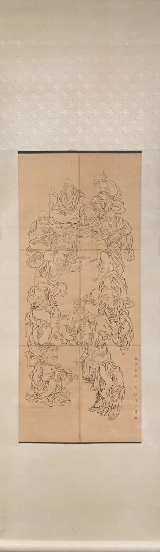 Hongyi Buddha statue: The paper is drawn vertically, the painting core is ancient light brown paper, and the portraits of eighteen arhats are outlined with pure ink lines. The arhats have different postures, sitting or lea