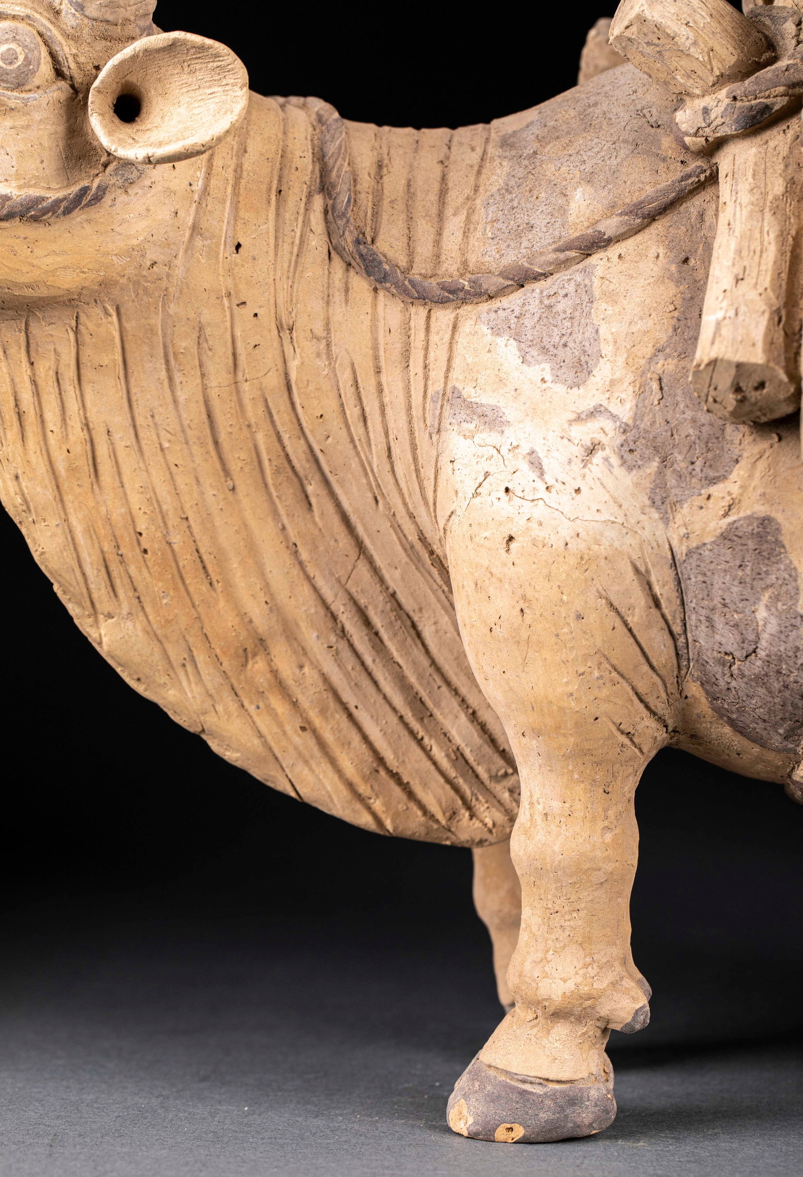 Pottery ox ornaments - 5