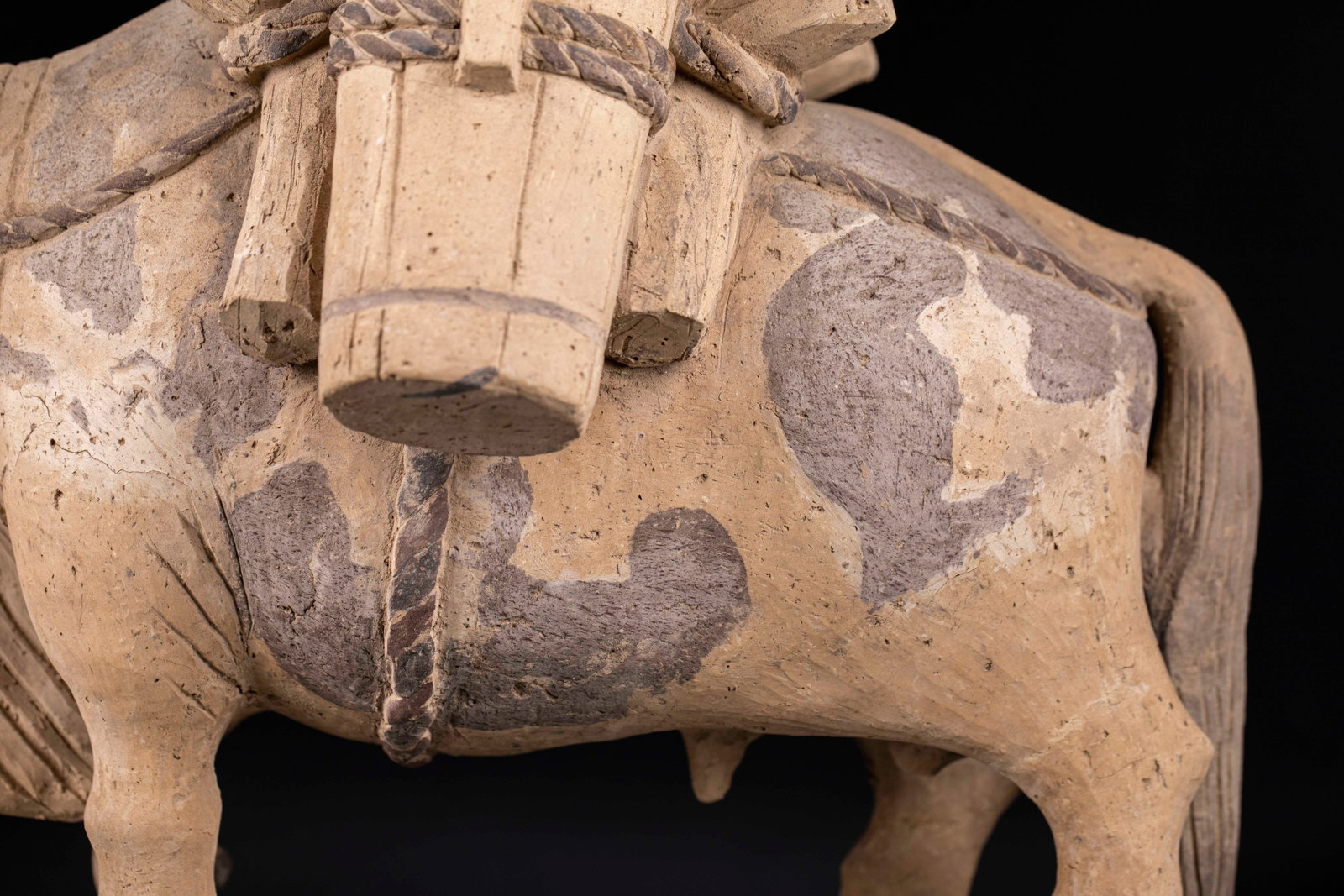 Pottery ox ornaments - 6