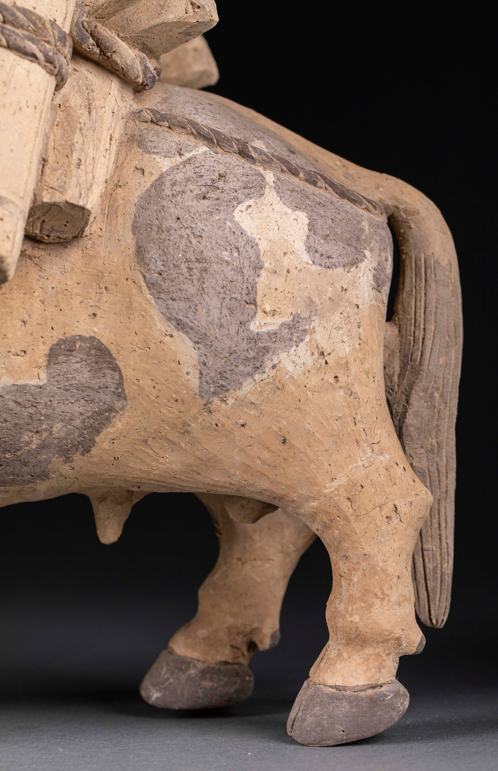 Pottery ox ornaments - 7
