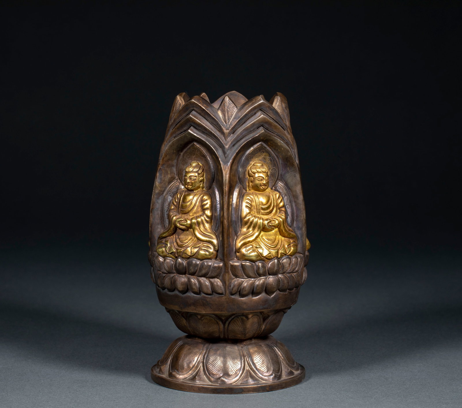 Silver-gilded Buddha statue donor - 4