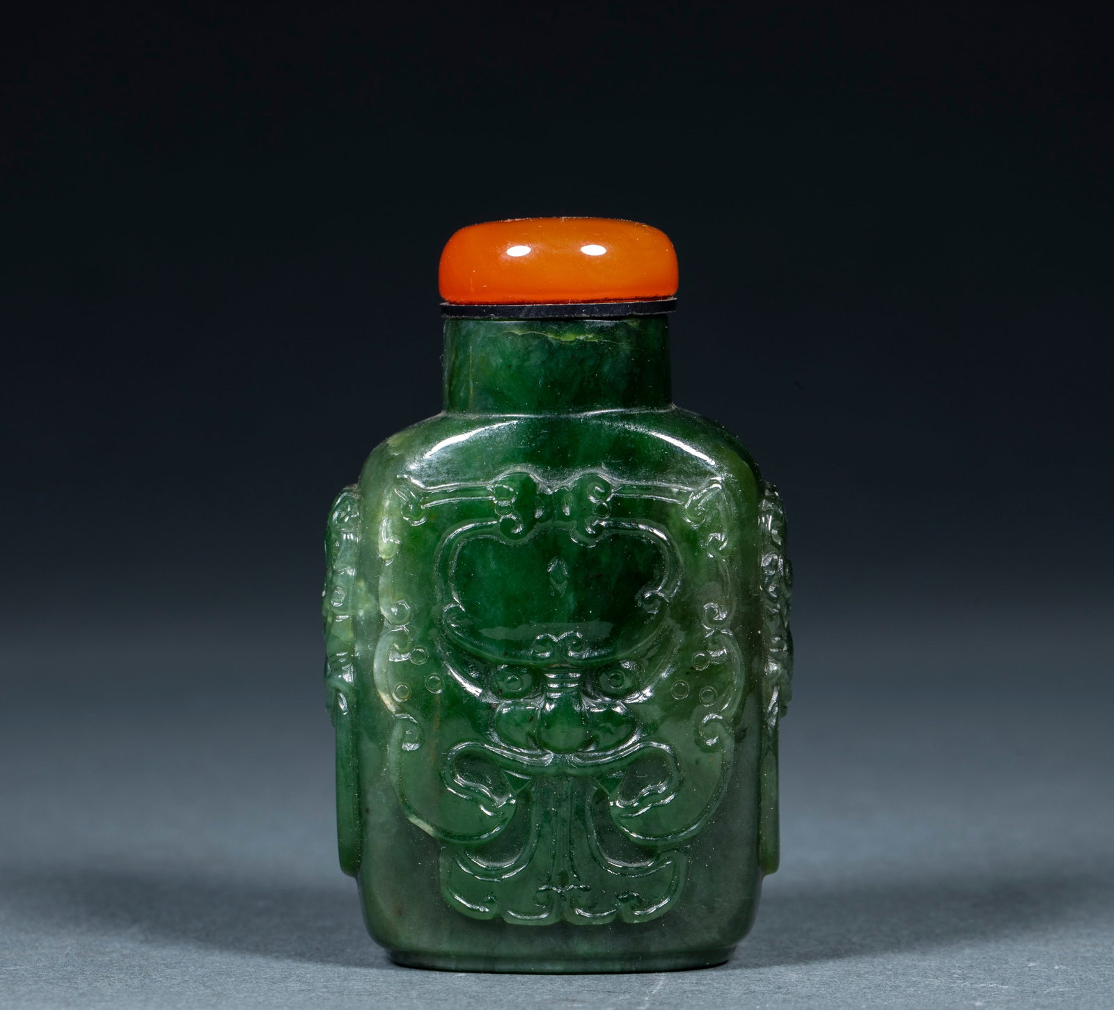 Jade embossed animal face snuff bottle - 4