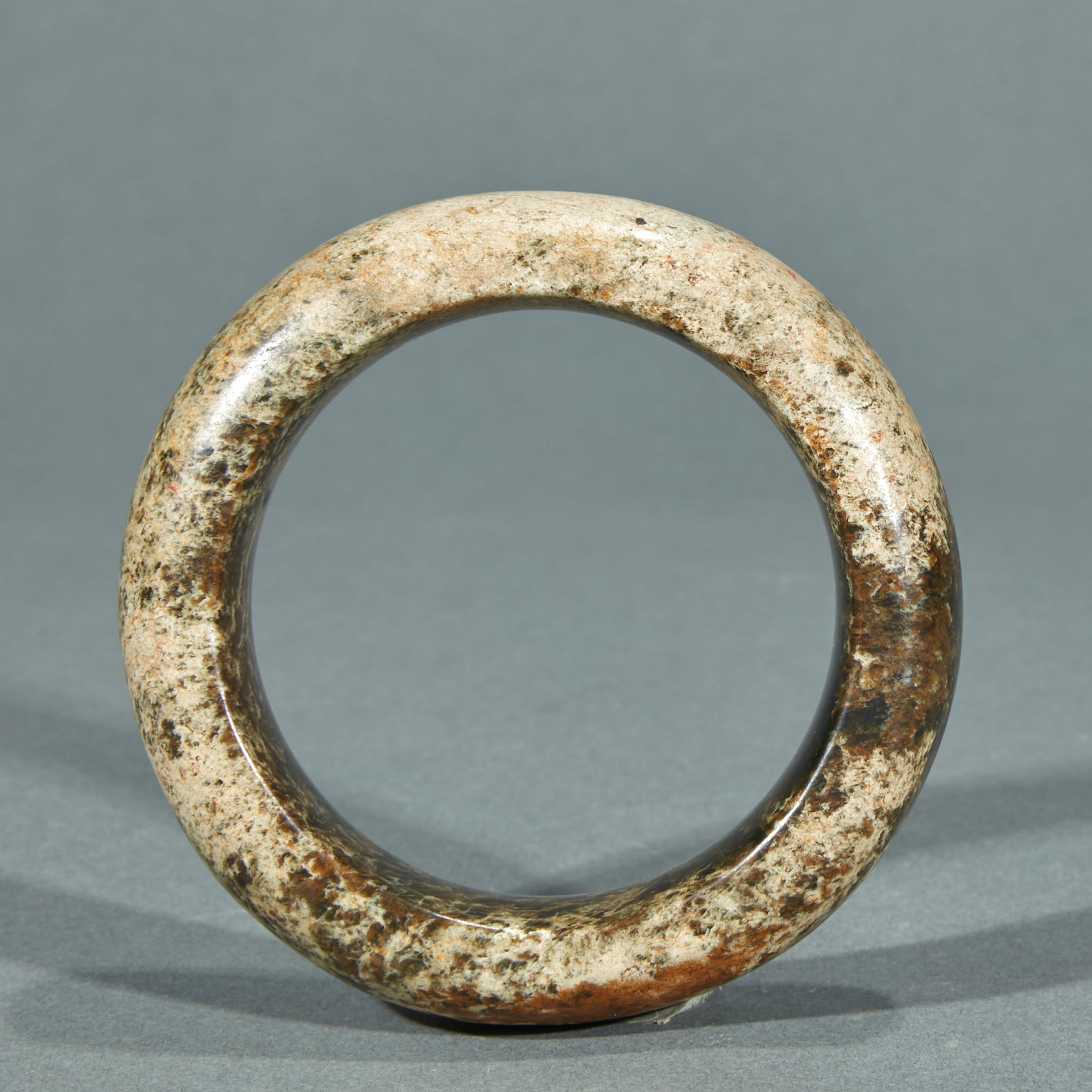 Jade arm ring before Ming dynasty - 2