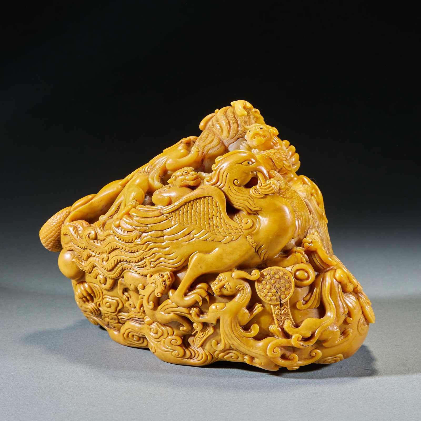 Tian Huangshi Longfeng ornaments (1 of 9)