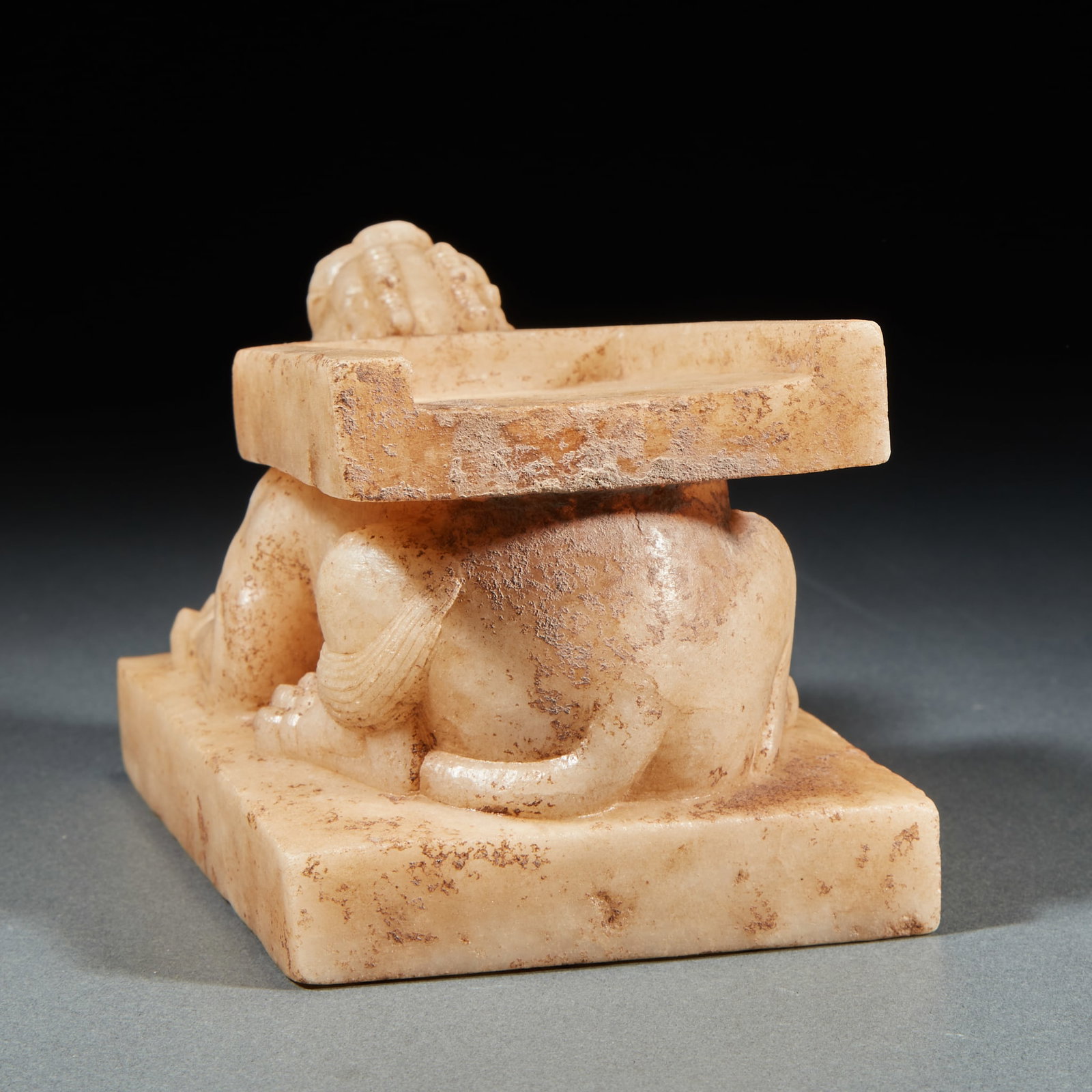 White marble beast inkstone - 4